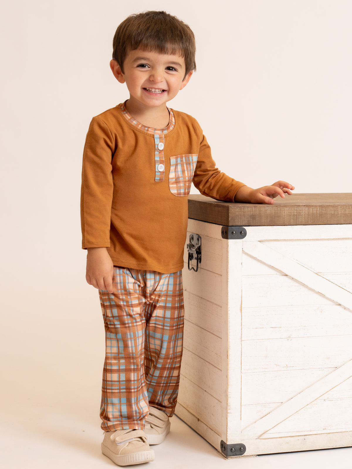 Autumn Pocket Plaid Outfit - Marie Nicole Clothing