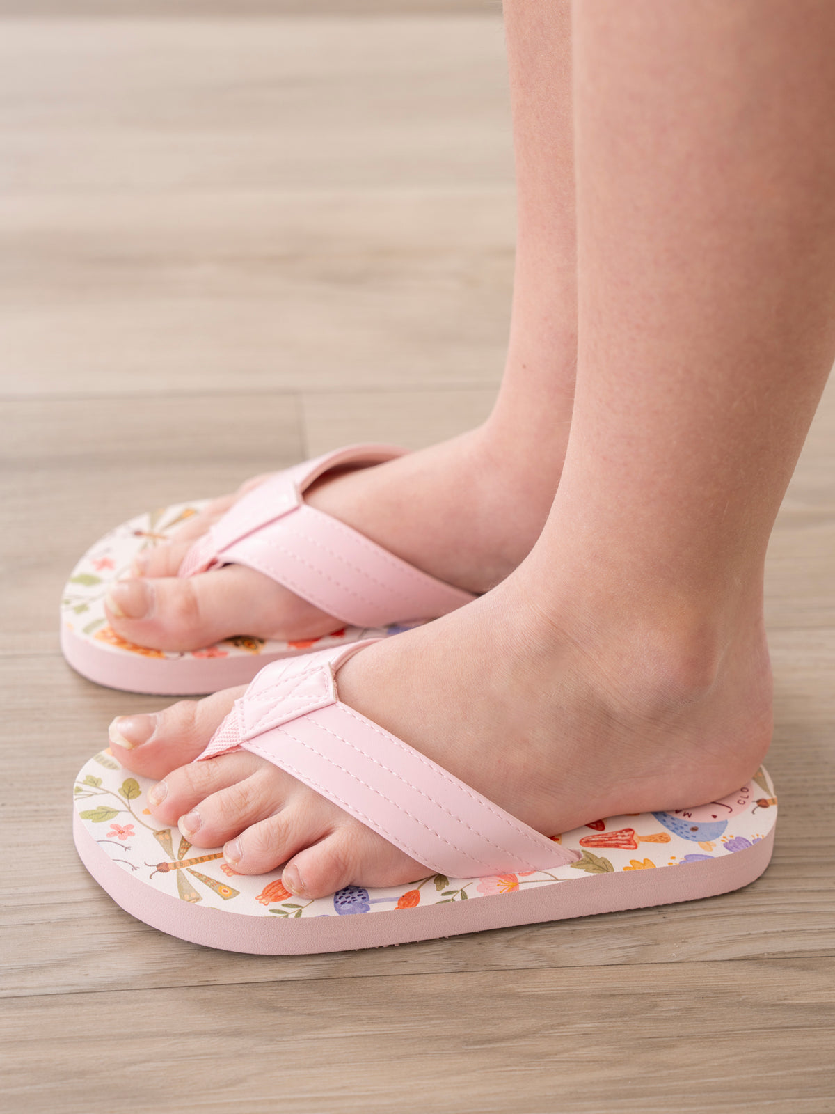 Tennessee Garden Flip Flops - Marie Nicole Clothing