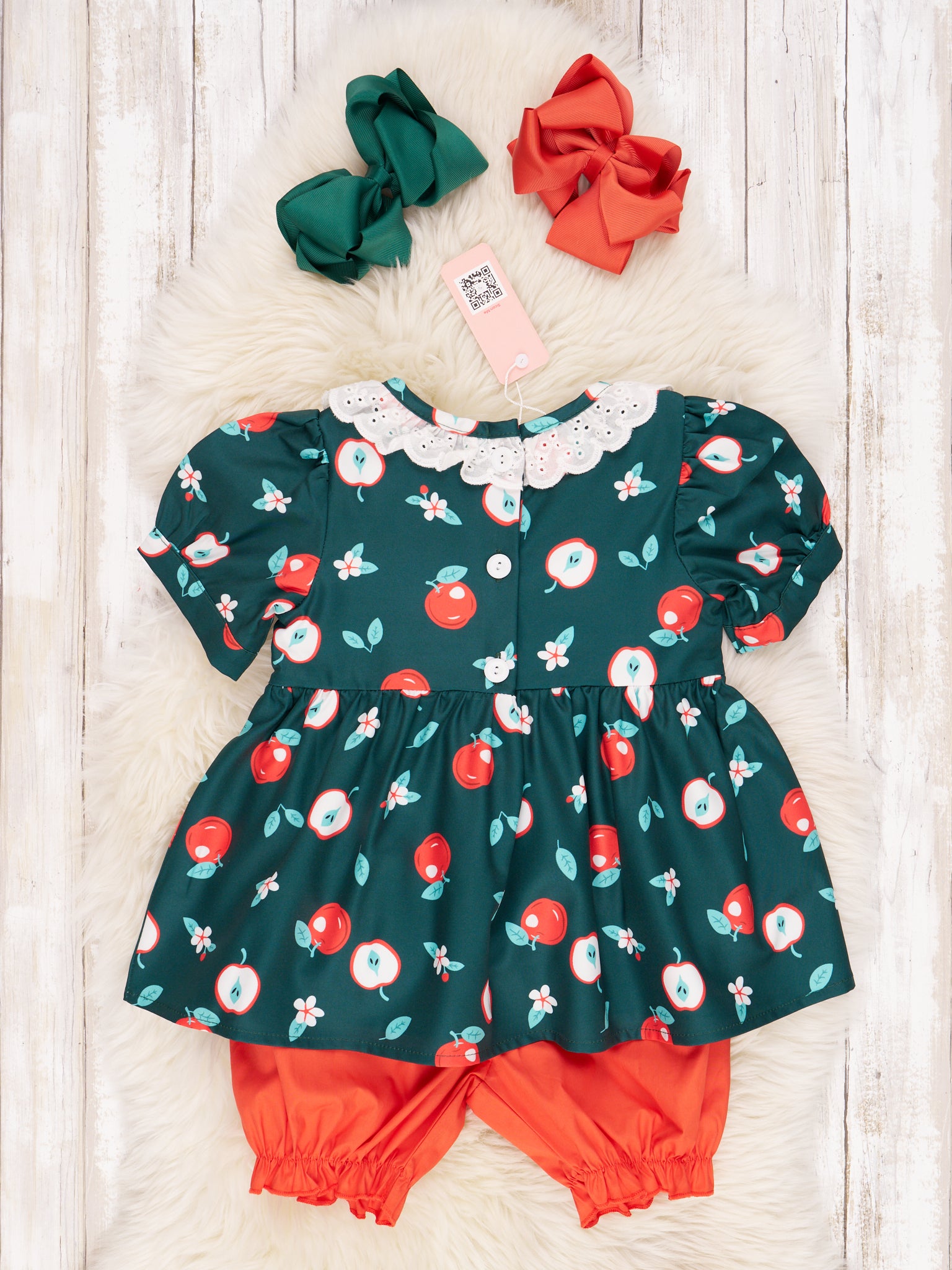 Smocked Elegant Apple Ruffle Outfit - Marie Nicole Clothing