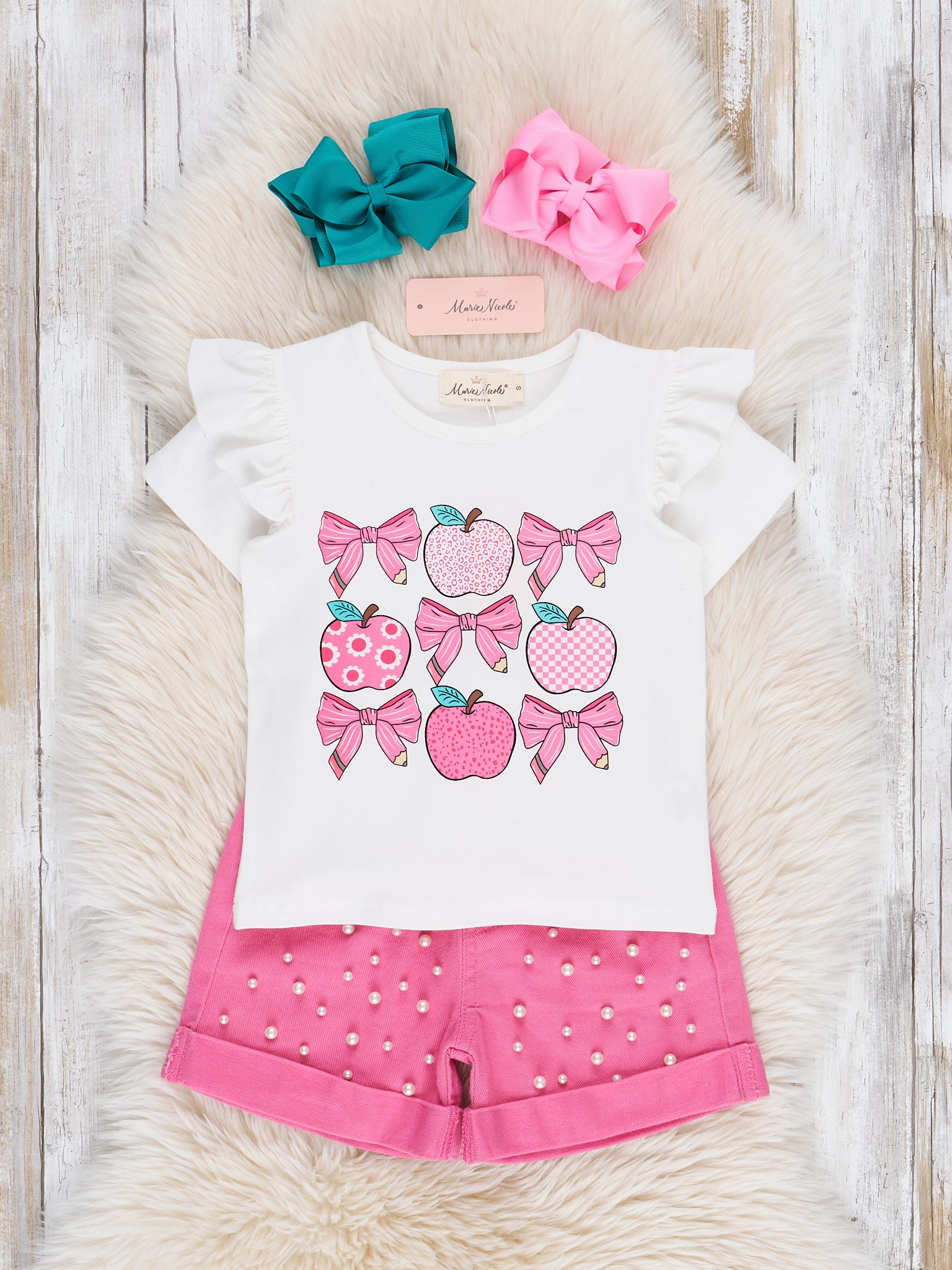 Pearly Apples Bows Outfit - Marie Nicole Clothing