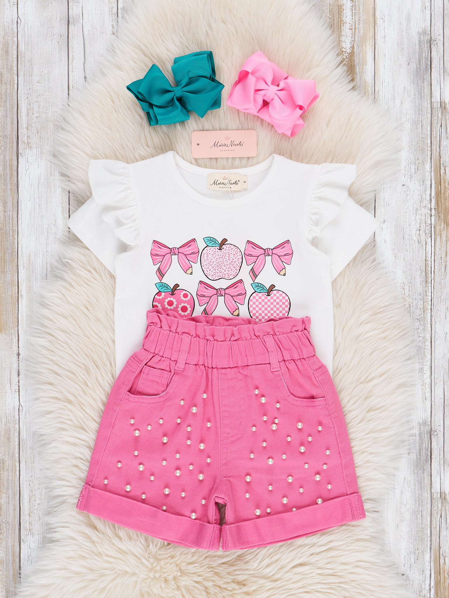 Pearly Apples Bows Outfit - Marie Nicole Clothing