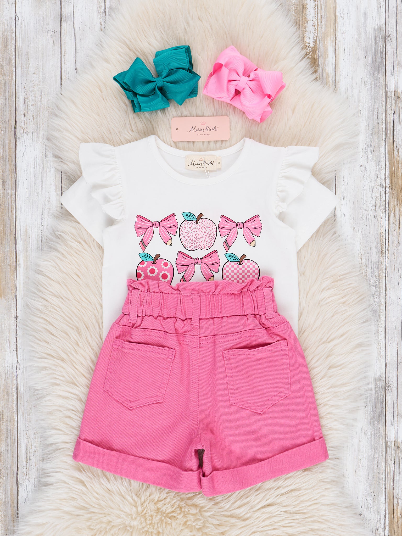 Pearly Apples Bows Outfit - Marie Nicole Clothing