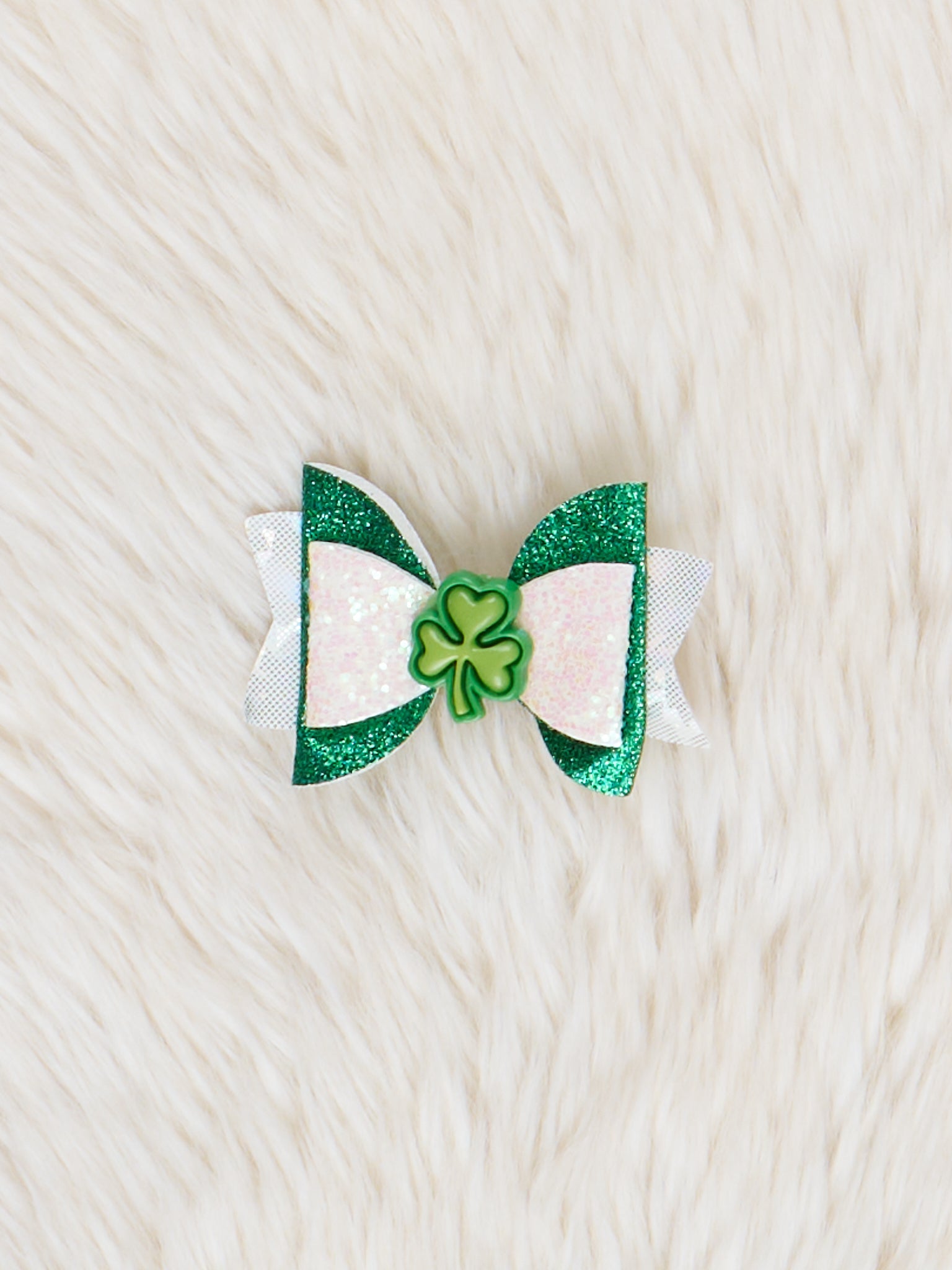 Pink & Green Sparkle Shamrock Bow - Marie Nicole Clothing