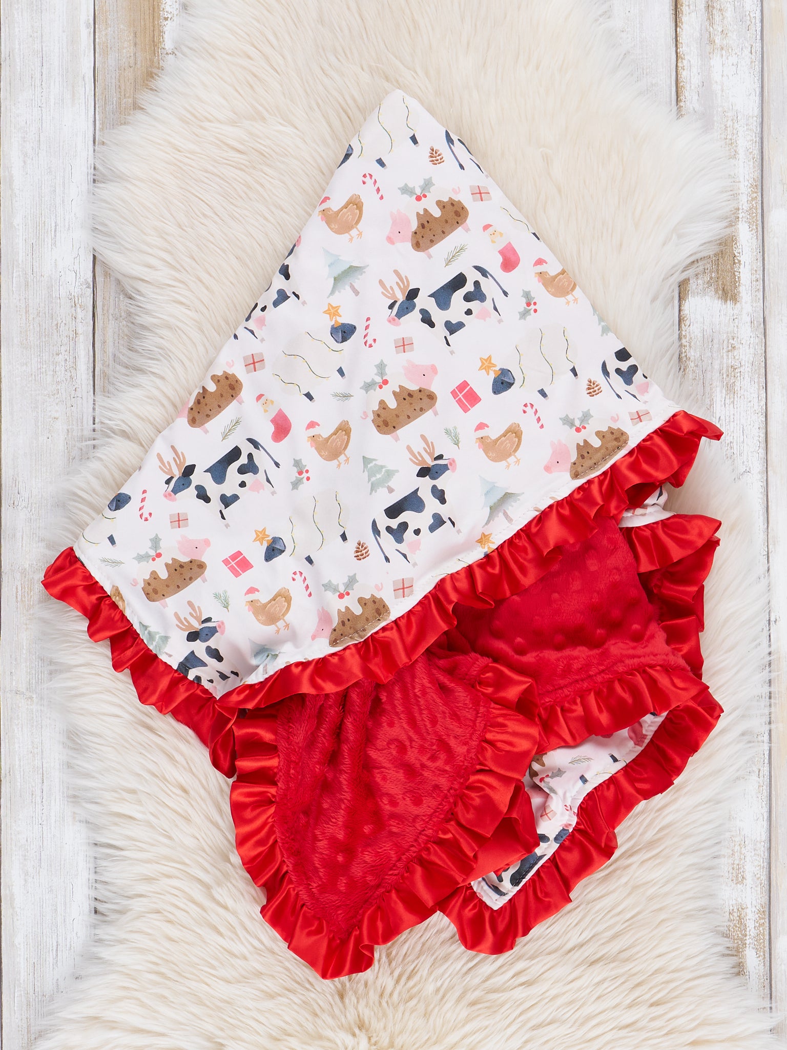 Red & White Christmas Farm Ruffle Minky Blanket - Marie Nicole Clothing
