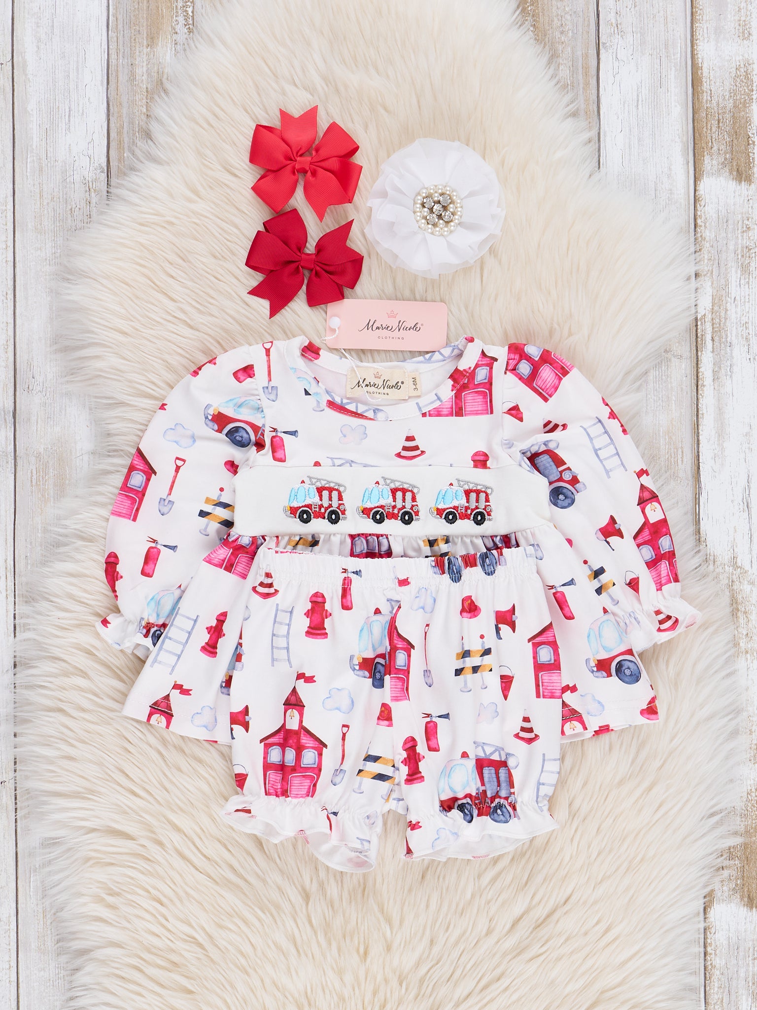 Red & White Vintage Firehouse Smocked Bloomers Outfit - Marie Nicole Clothing