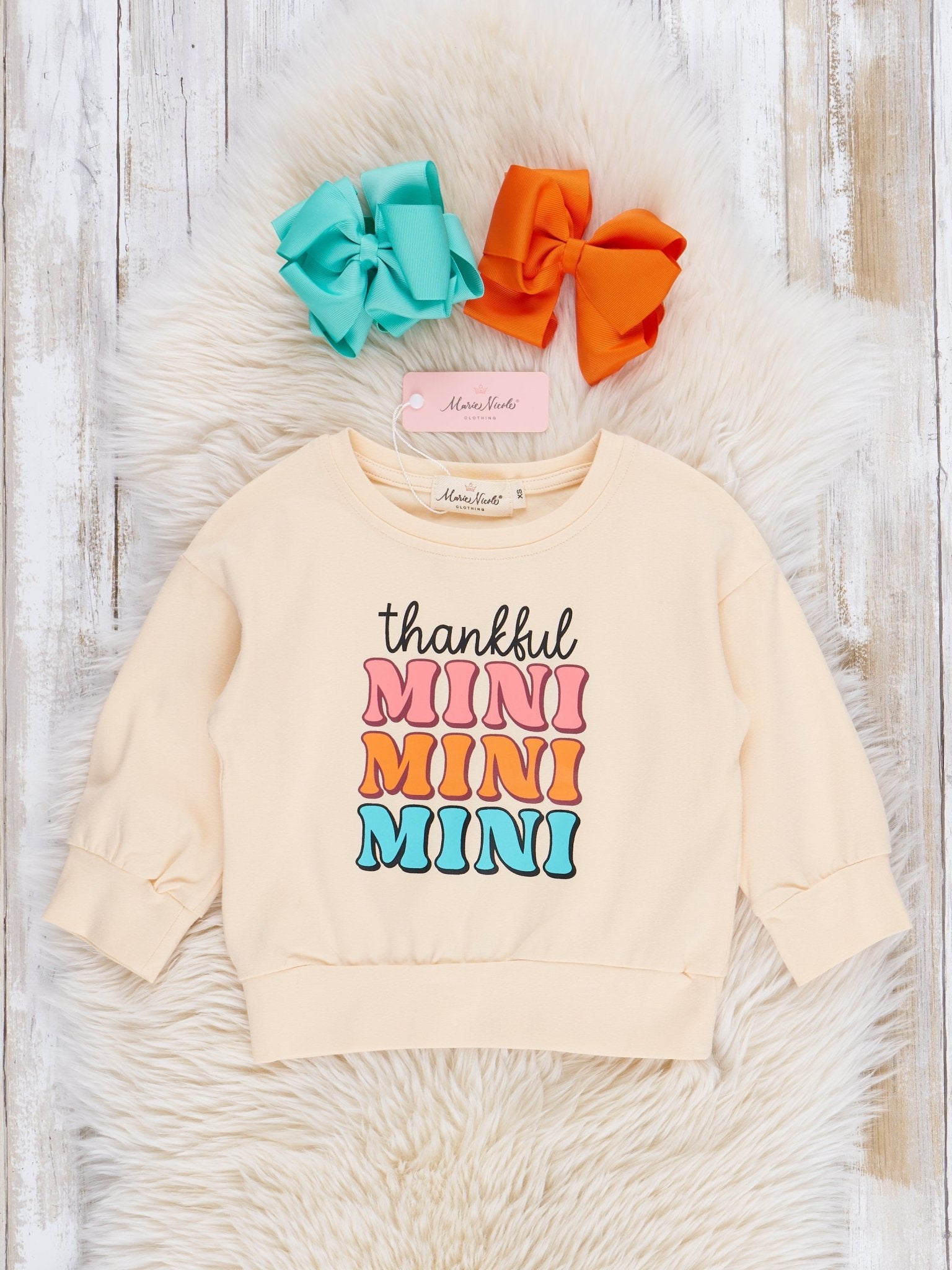 Mom & Me Cream "Thankful" Mama/Mini Shirt - Marie Nicole Clothing