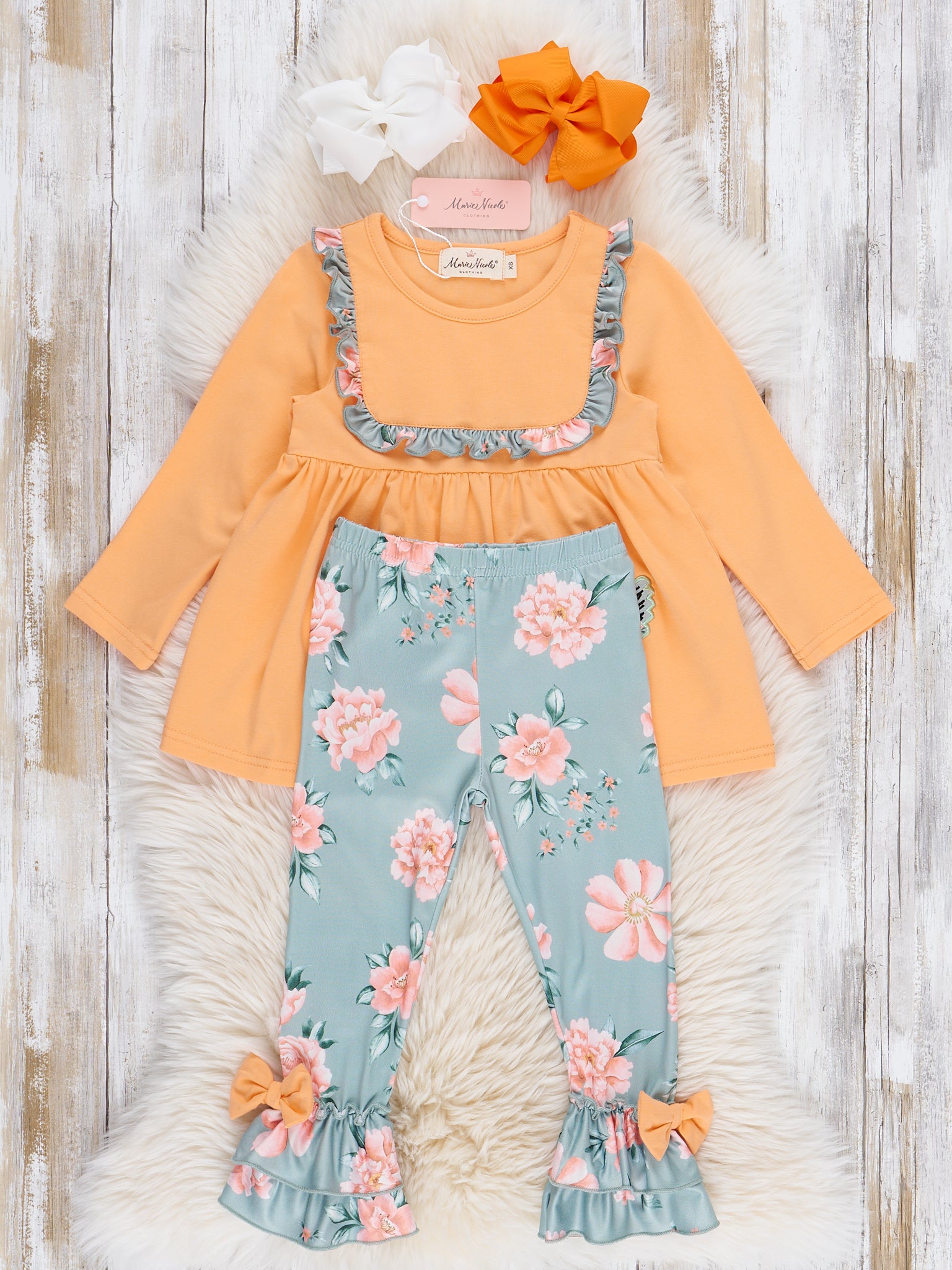 Farmhouse Floral Chick Outfit - Marie Nicole Clothing