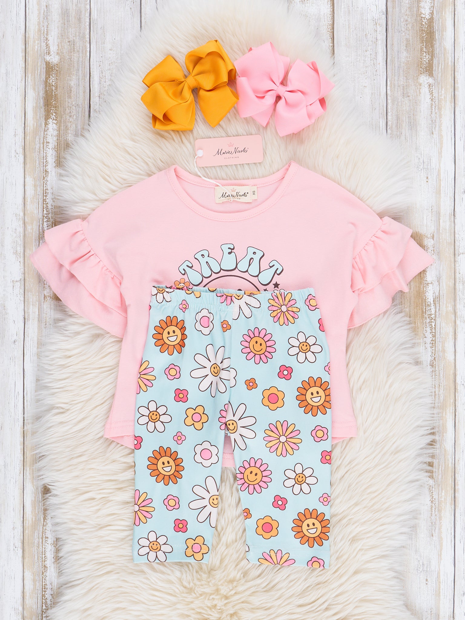 "Treat Yo' Self" Daisy Ruffle Outfit - Marie Nicole Clothing