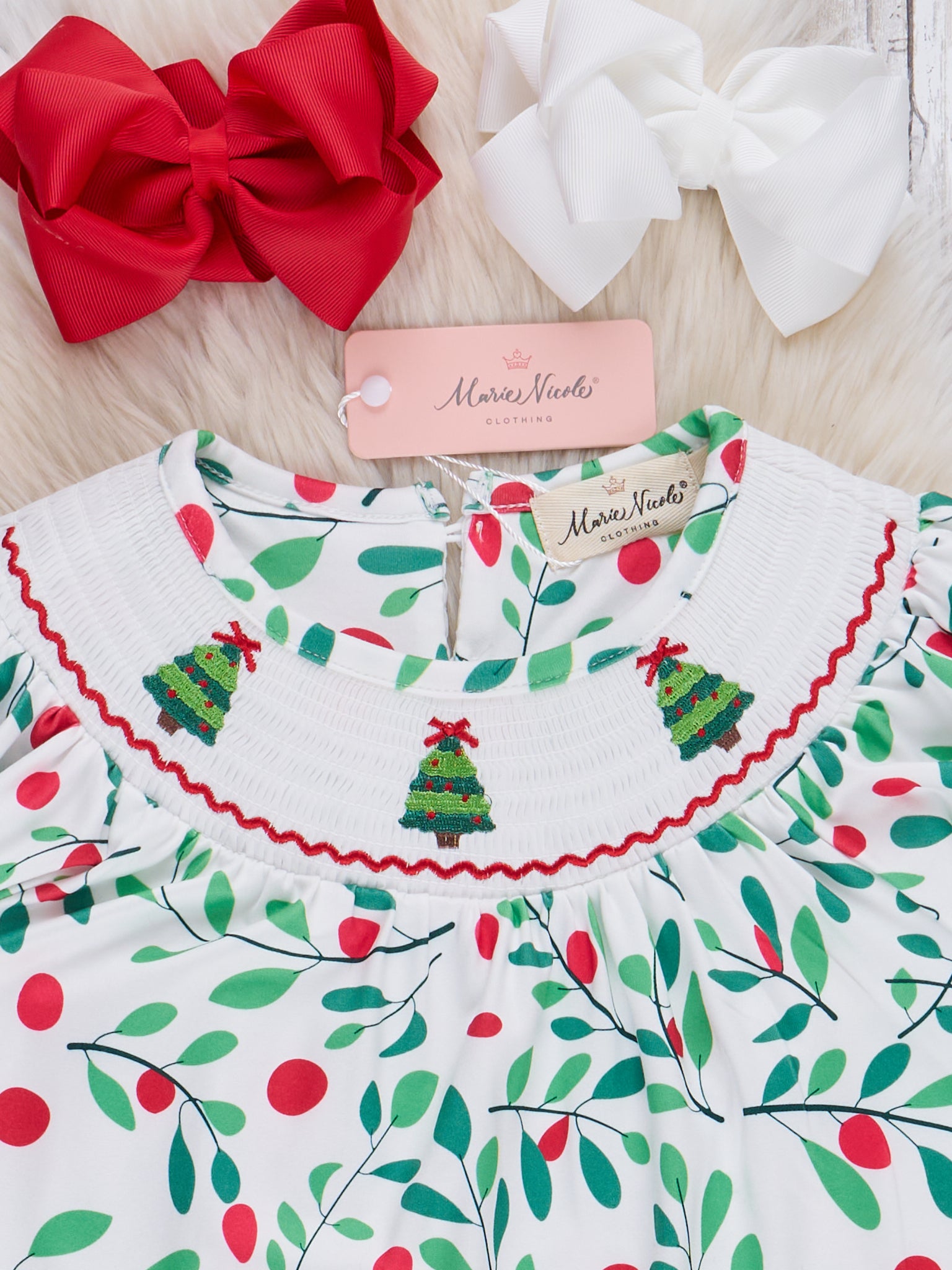 Christmas Berry Smocked Outfit - Marie Nicole Clothing