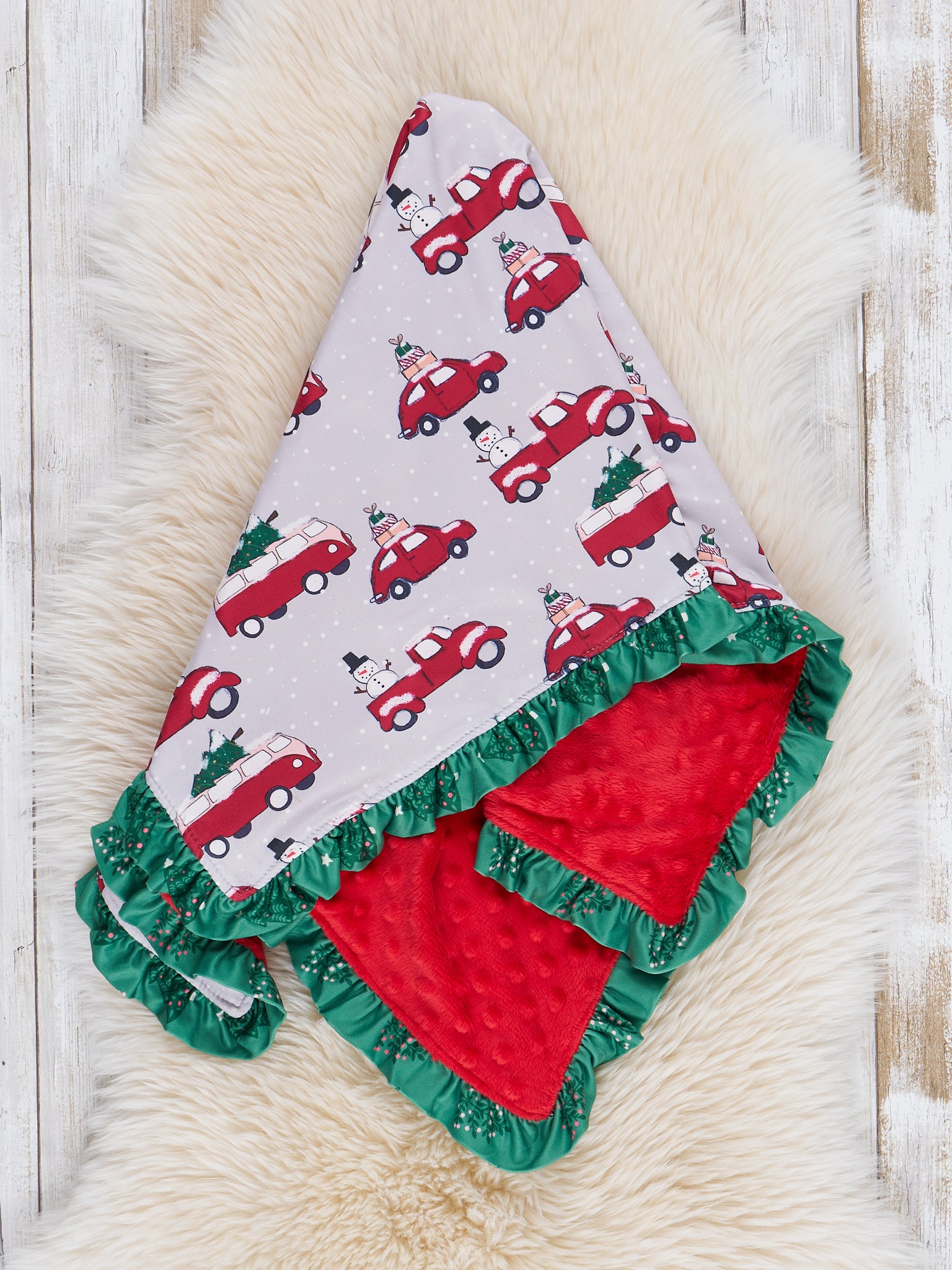 Green & Red Evergreen Ruffle Minky Blanket - Marie Nicole Clothing