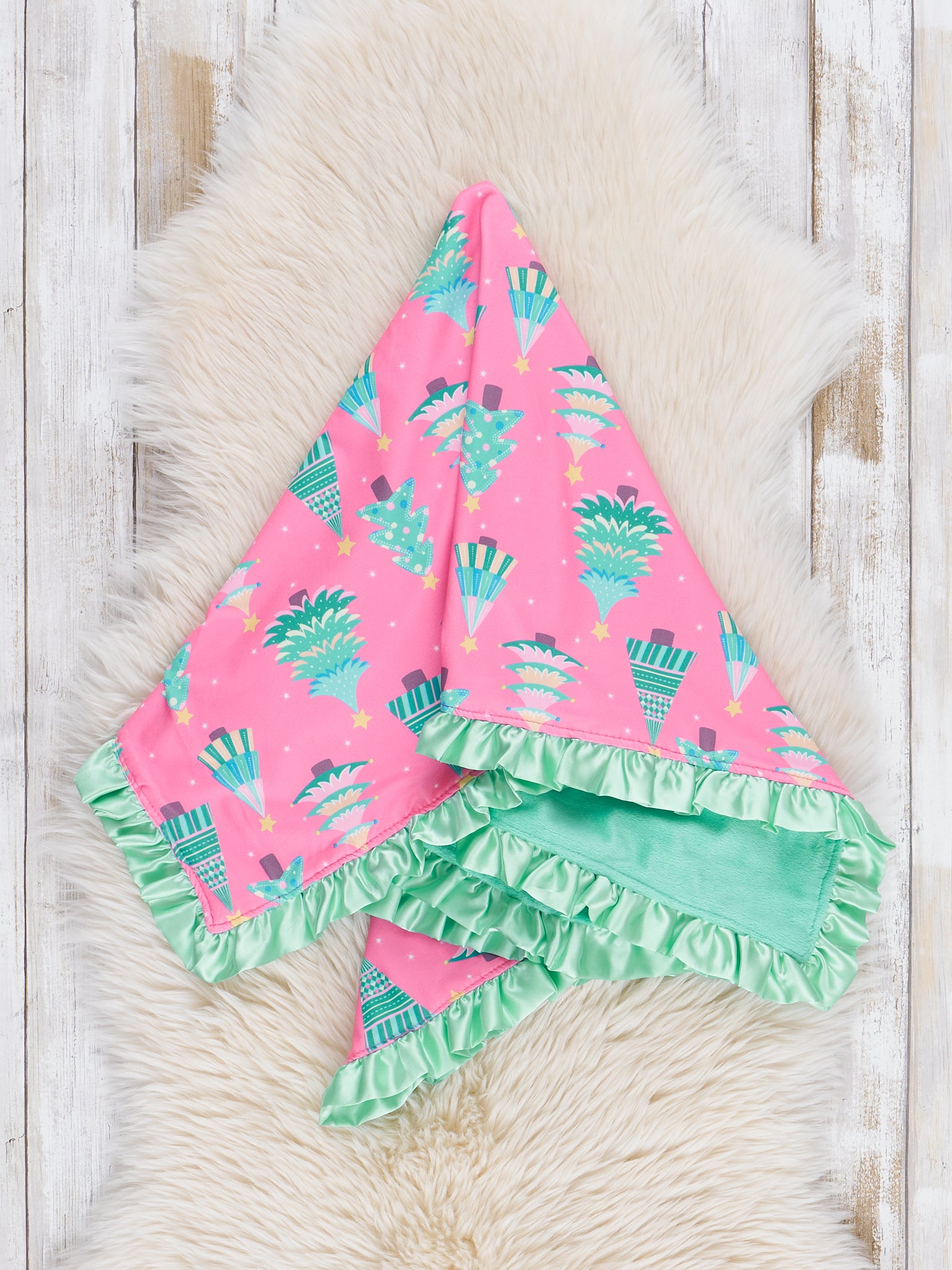 Pink & Green Oh Christmas Tree Ruffle Minky Blanket - Marie Nicole Clothing