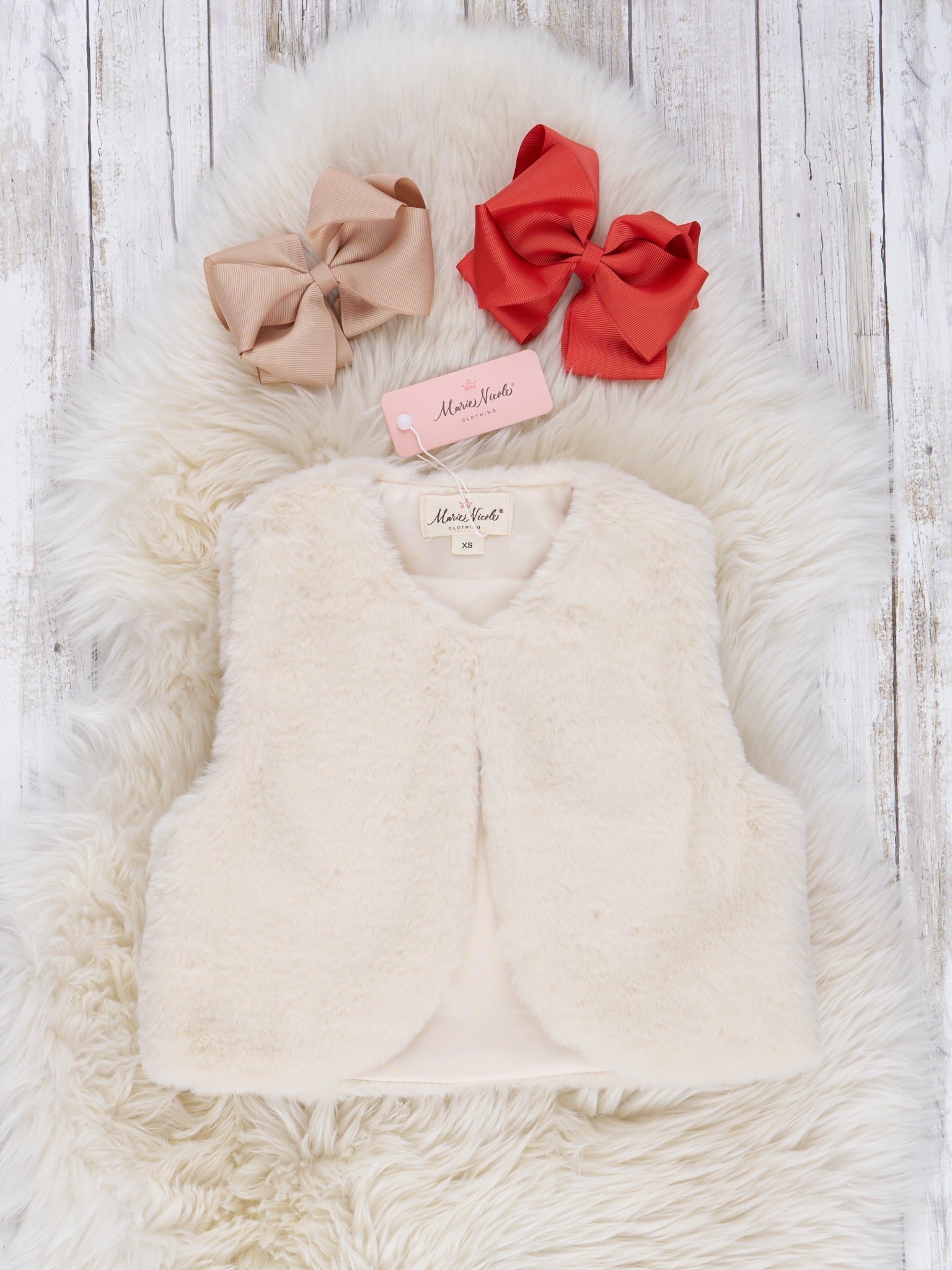 Mulberry Blooms Fur Vest Outfit - Marie Nicole Clothing