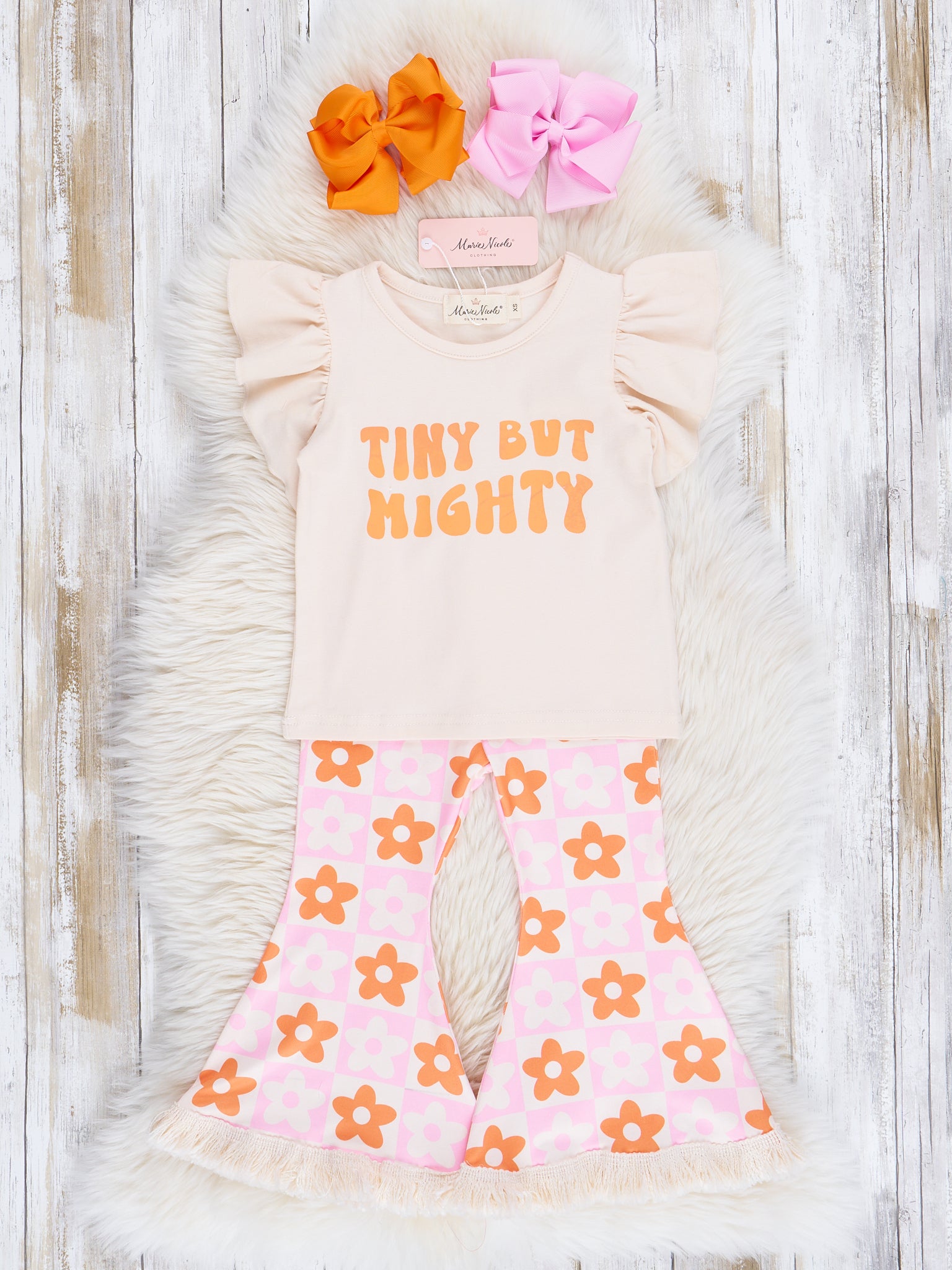 "Tiny, But Mighty" Daisy Squares Outfit - Marie Nicole Clothing