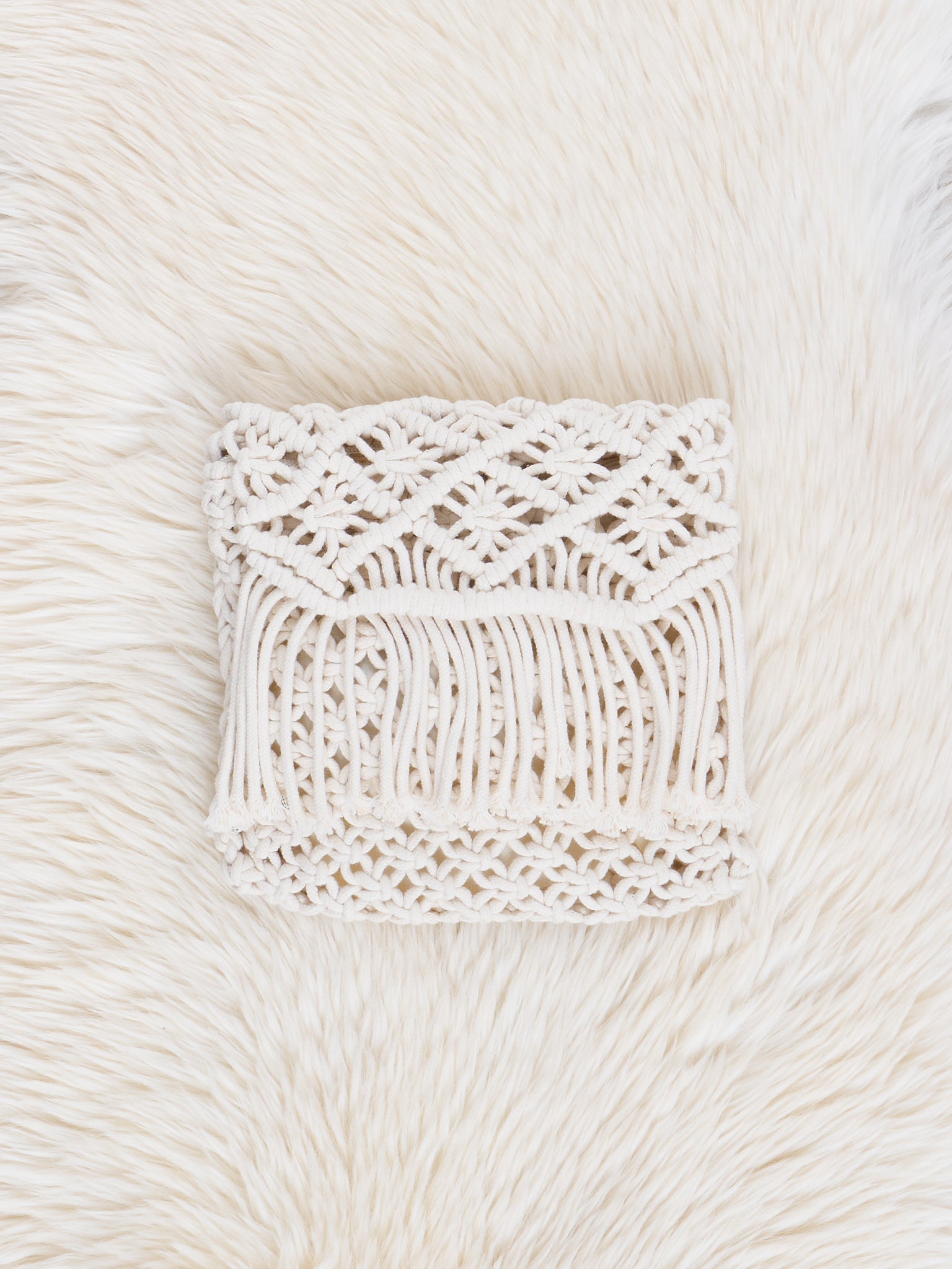 White Fringe Woven Crossbody Purse - Marie Nicole Clothing