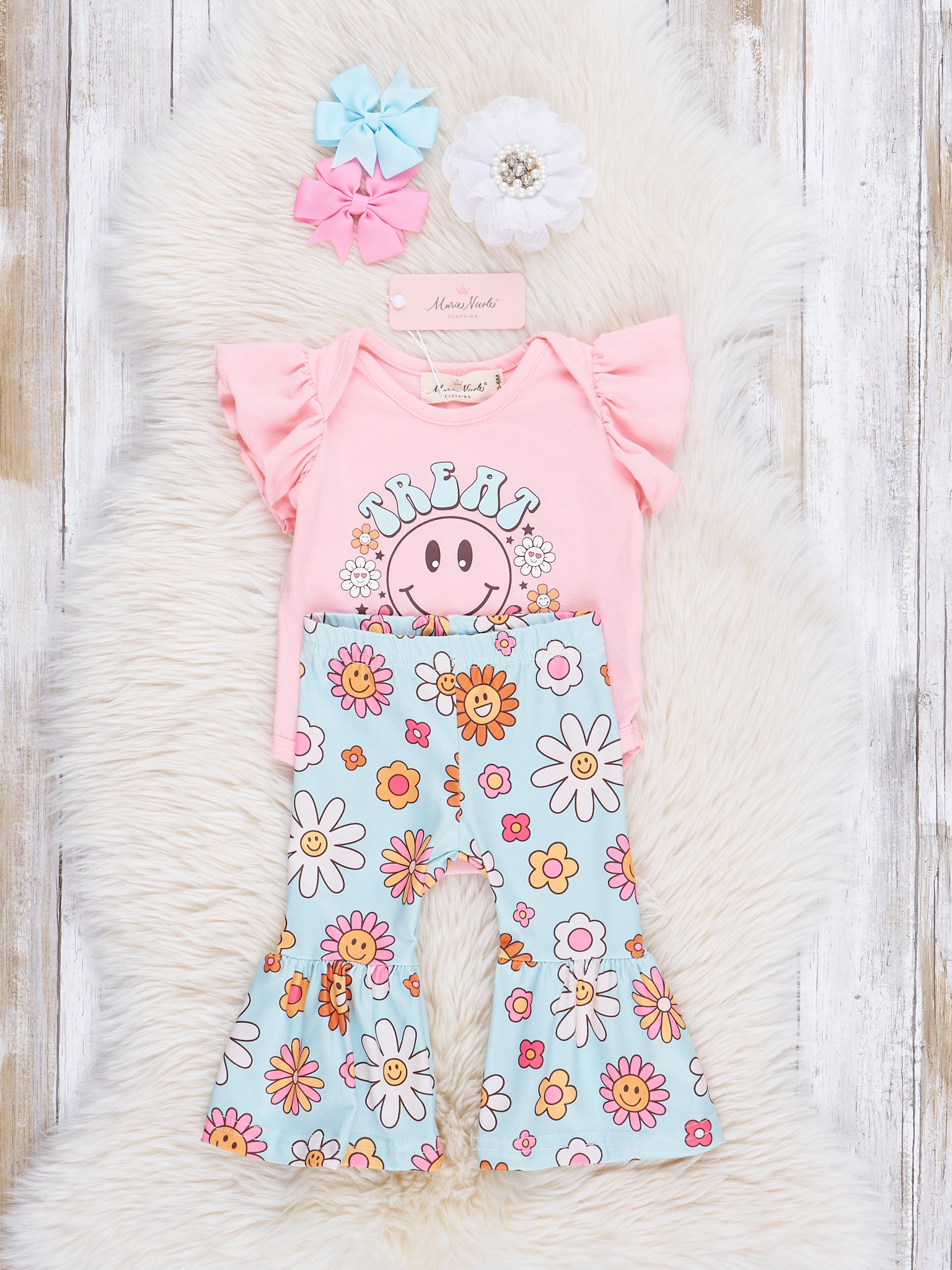 Treat Yo' Self Floral Bell Bottom Outfit - Marie Nicole Clothing