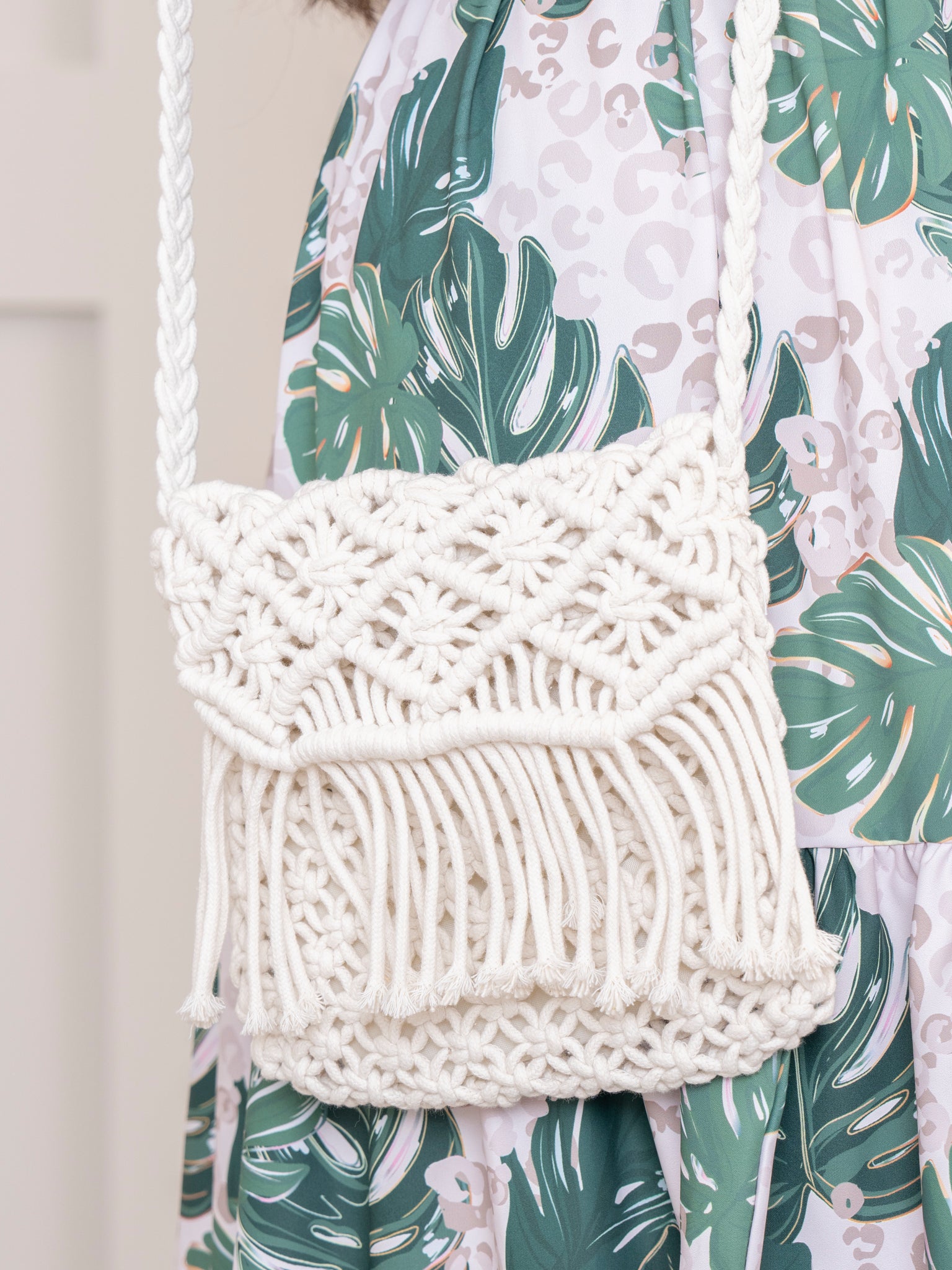 White Fringe Woven Crossbody Purse - Marie Nicole Clothing