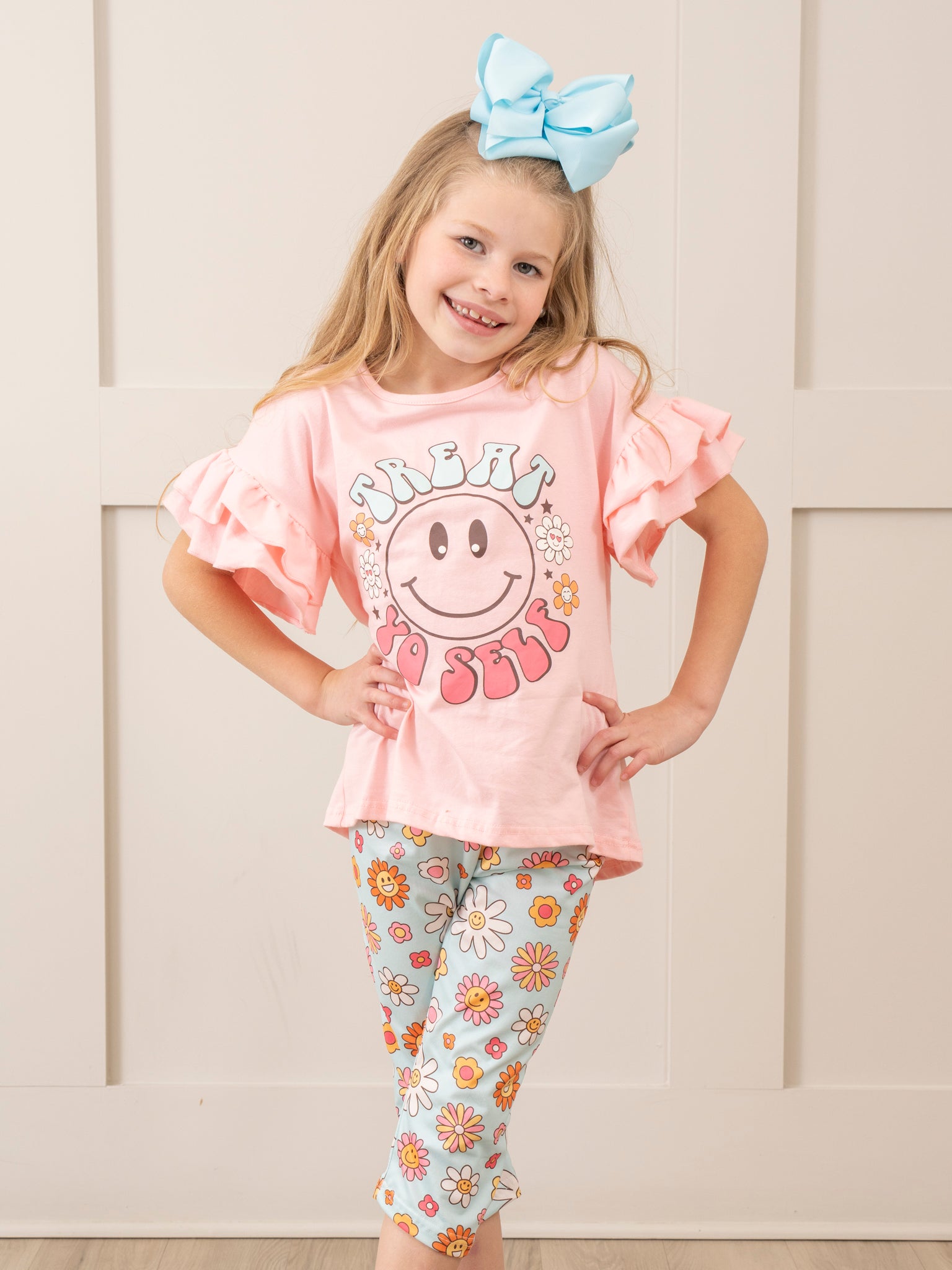 "Treat Yo' Self" Daisy Ruffle Outfit - Marie Nicole Clothing