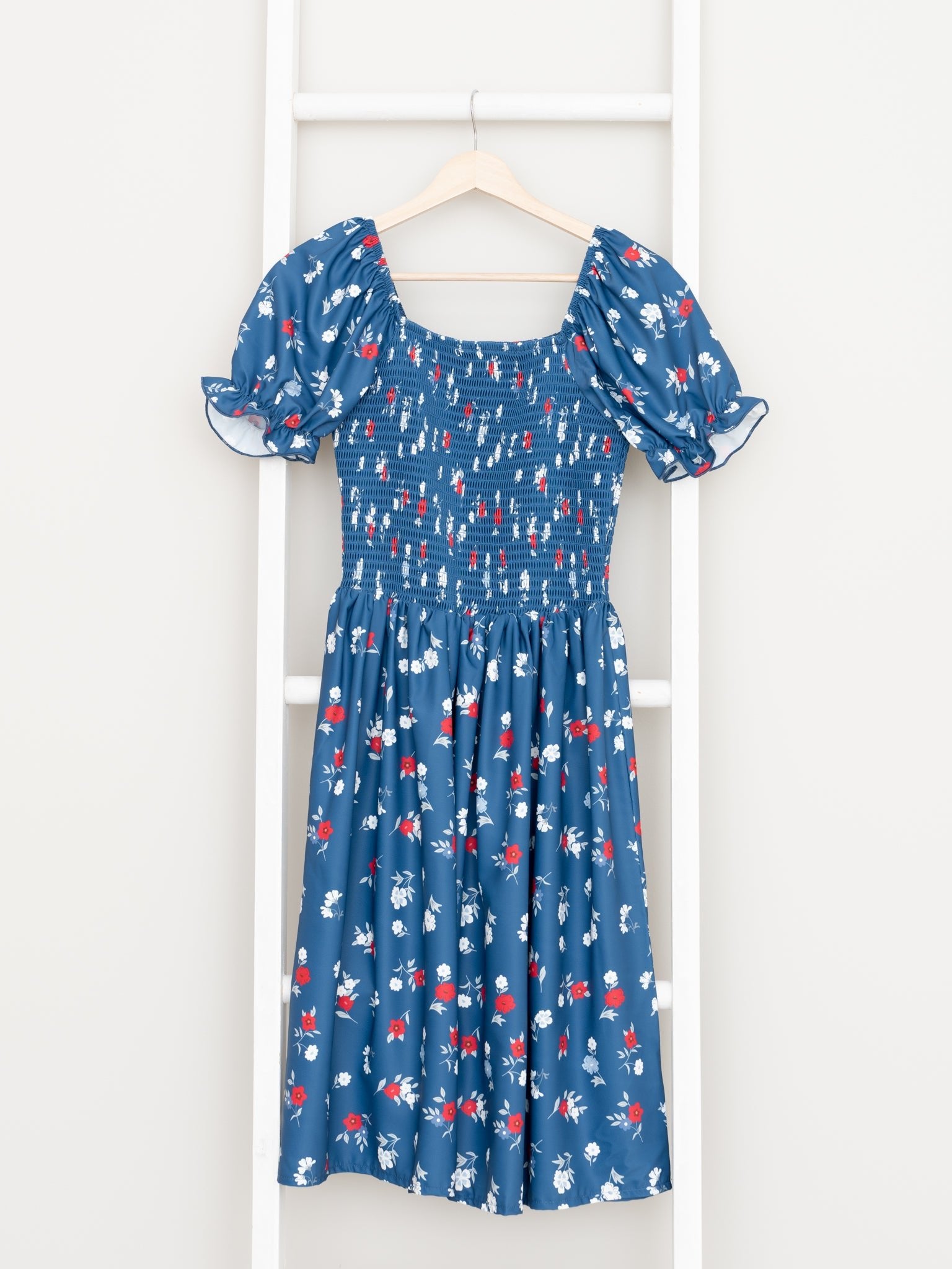 Mom & Me Smocked Navy Floral Dress - Marie Nicole Clothing