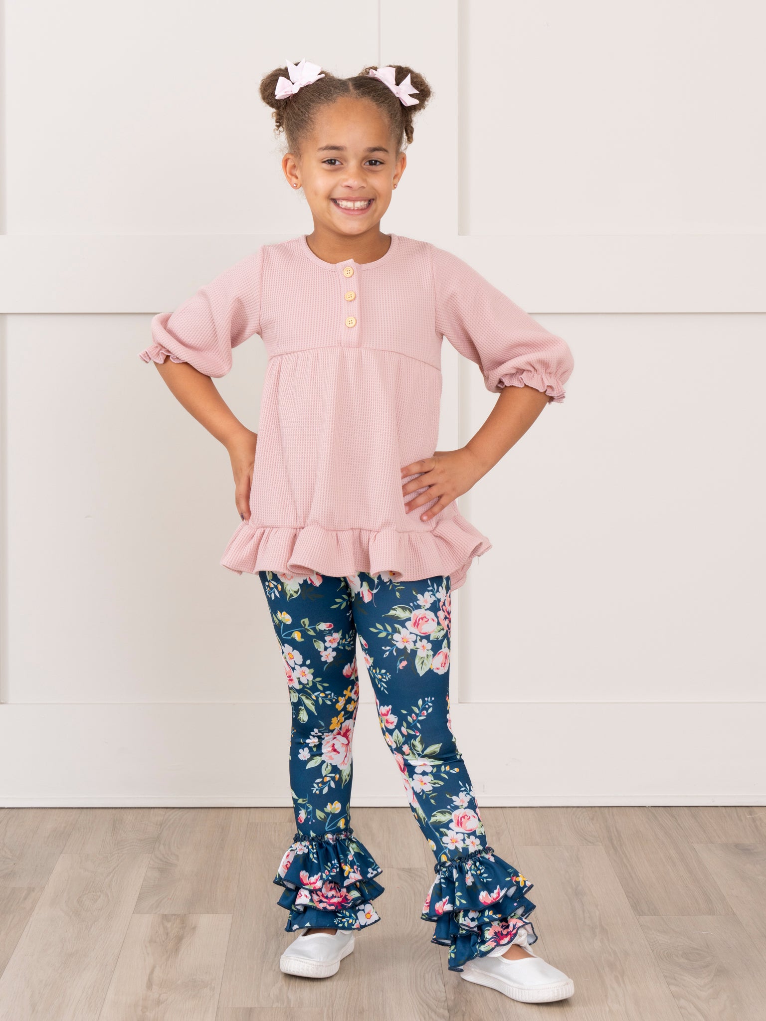 Bell Ruffle Legging - Midnight Floral - Marie Nicole Clothing