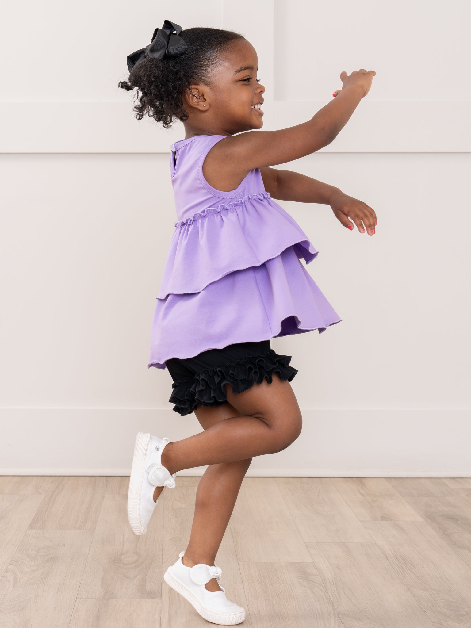 Cotton Ruffle Hem Shorts - Black - Marie Nicole Clothing