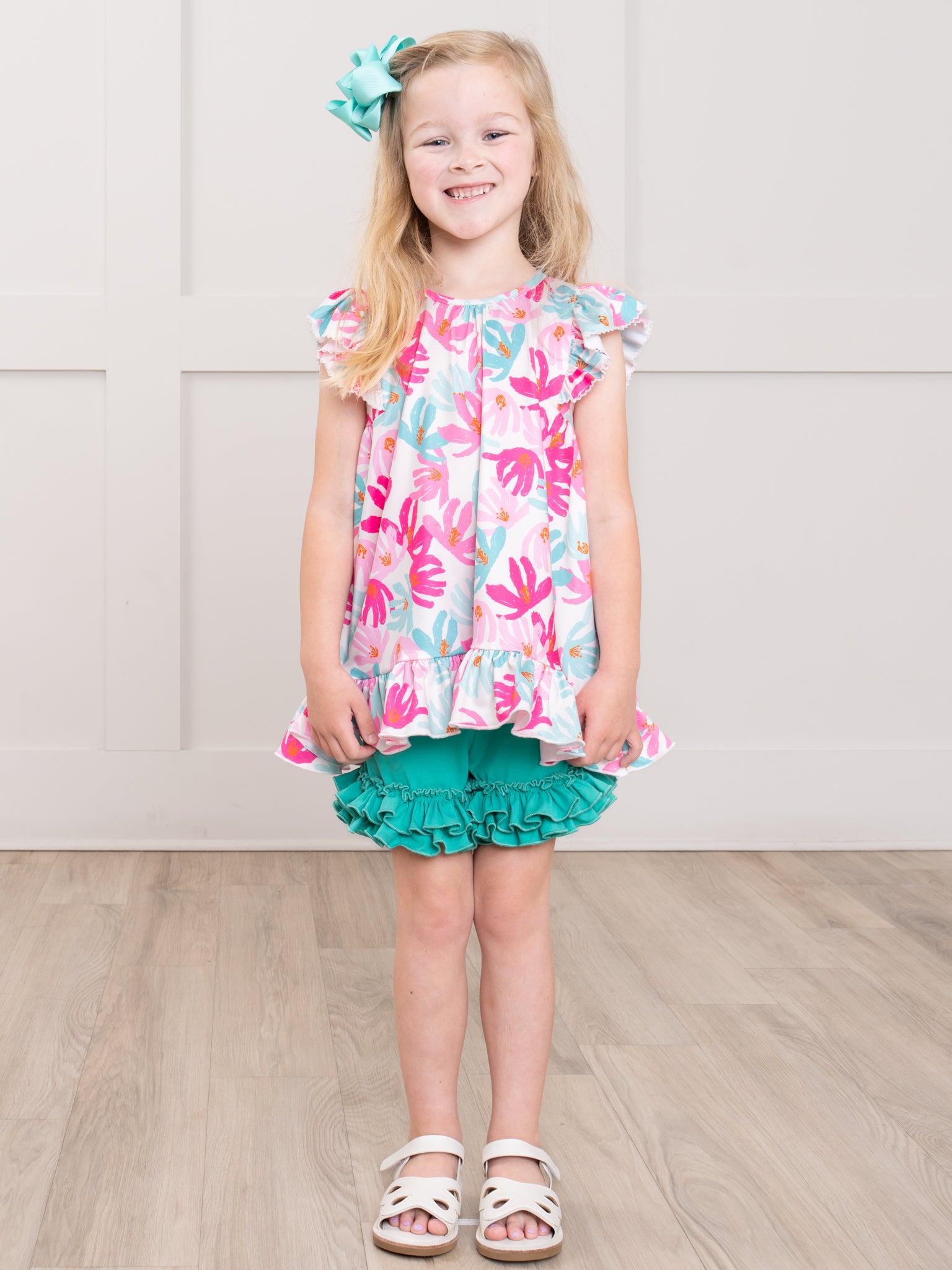 Ruffle Hem Tank - Hibiscus - Marie Nicole Clothing