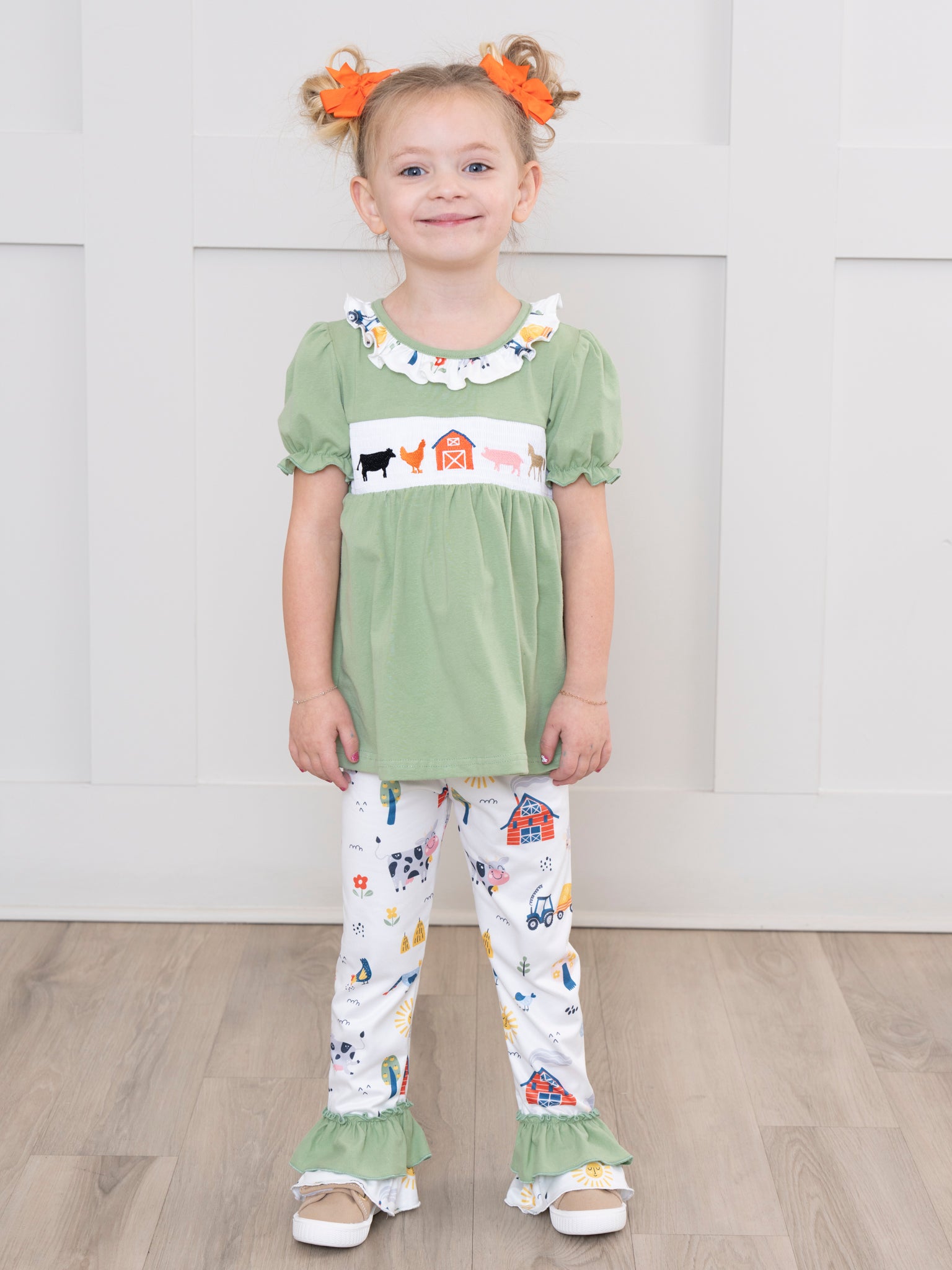 Green Farm Friends Smocked Ruffle Outfit - Marie Nicole Clothing