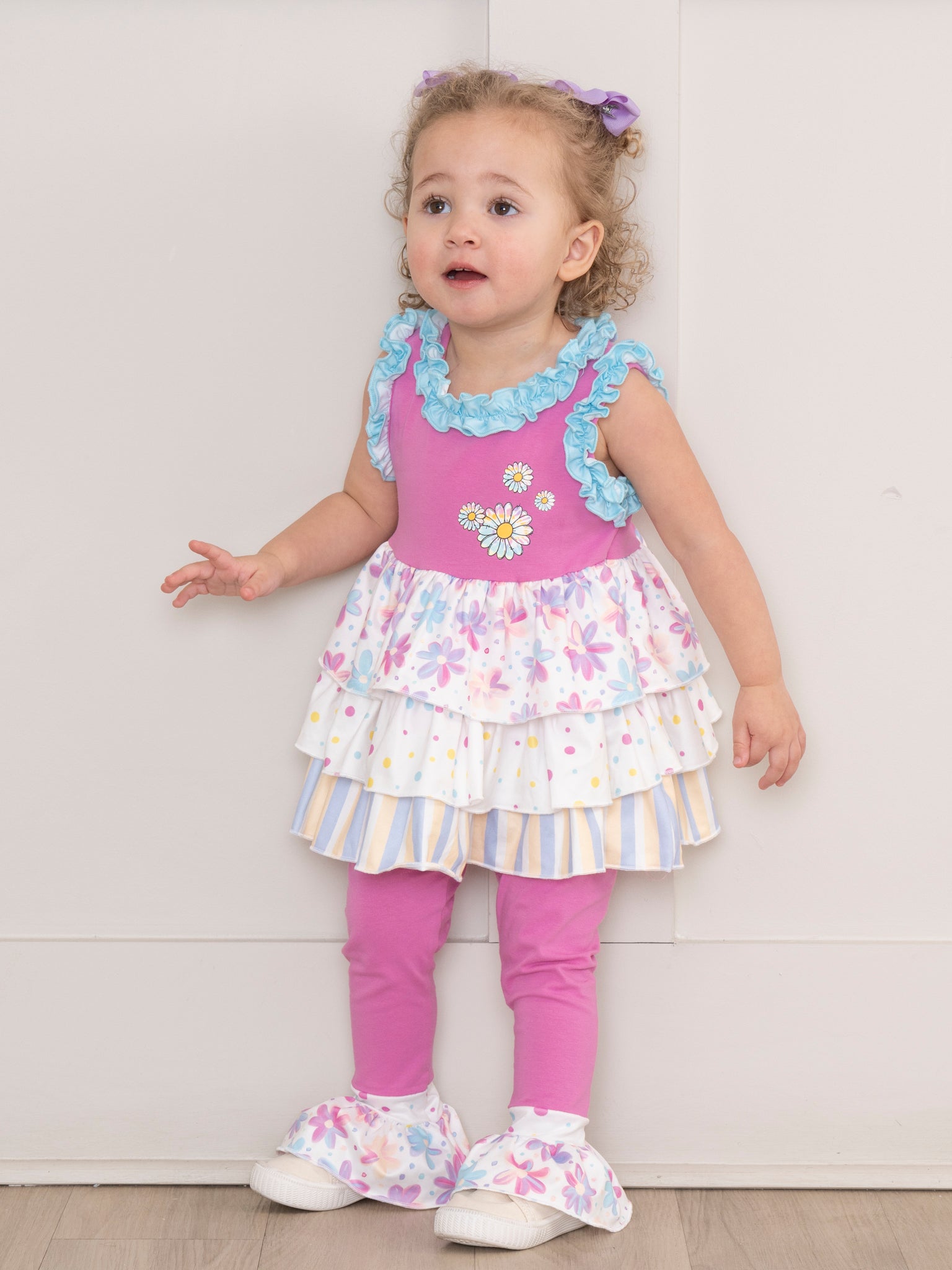 Fuchsia Daisies Ruffle Outfit - Marie Nicole Clothing