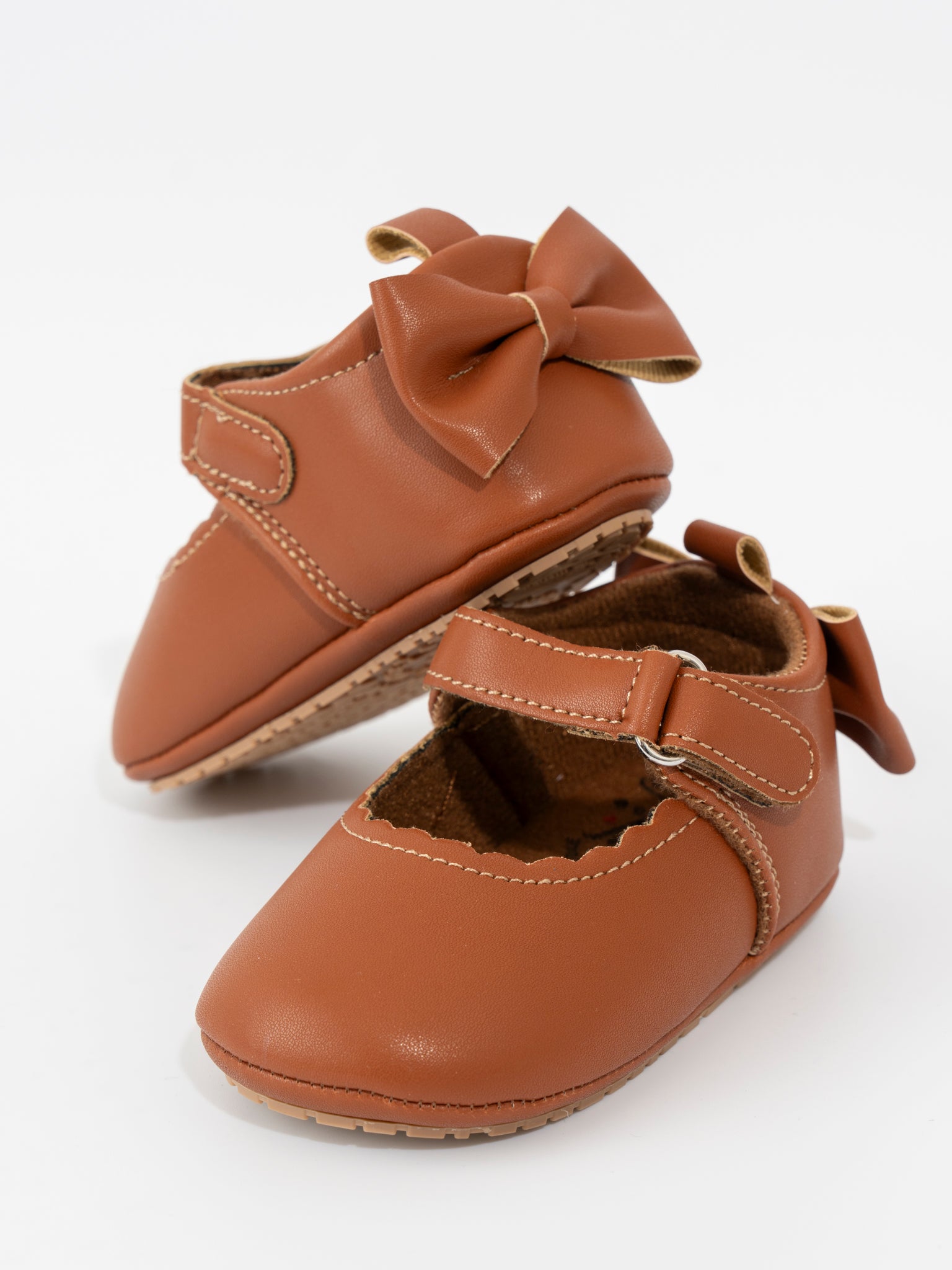 Scalloped Heel Bows Mary Jane Baby Shoes Brown - Marie Nicole Clothing