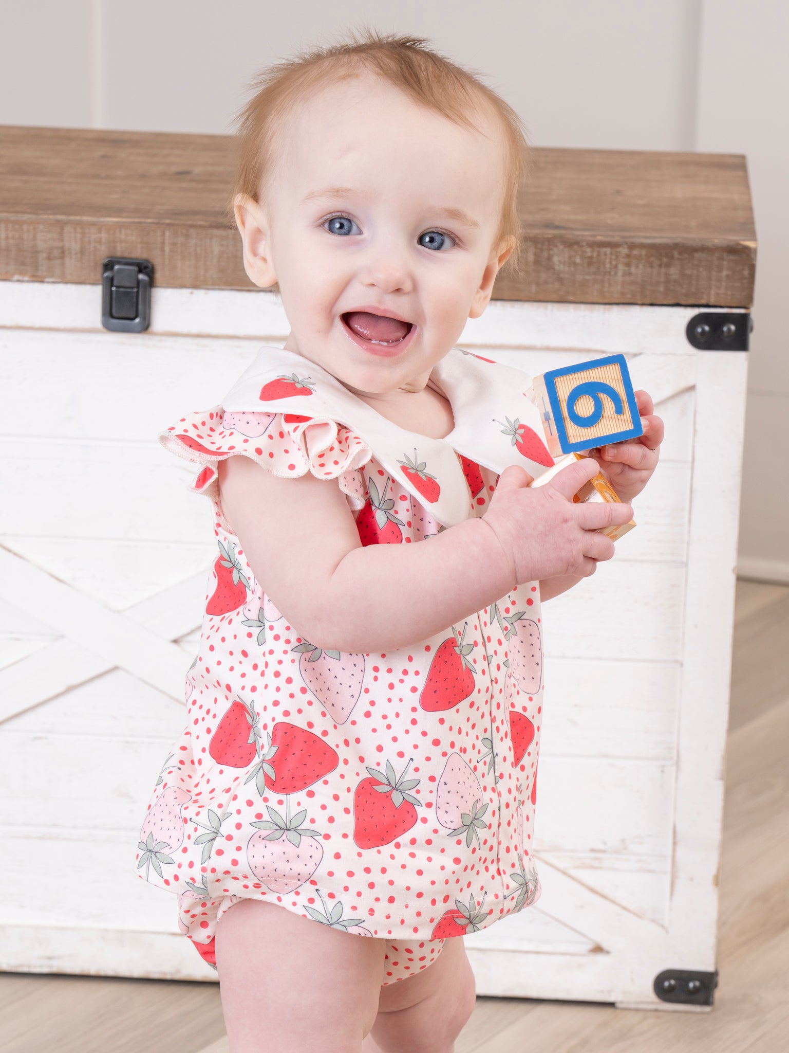 Strawberries & Dots Ruffle Bloomers Outfit - Marie Nicole Clothing