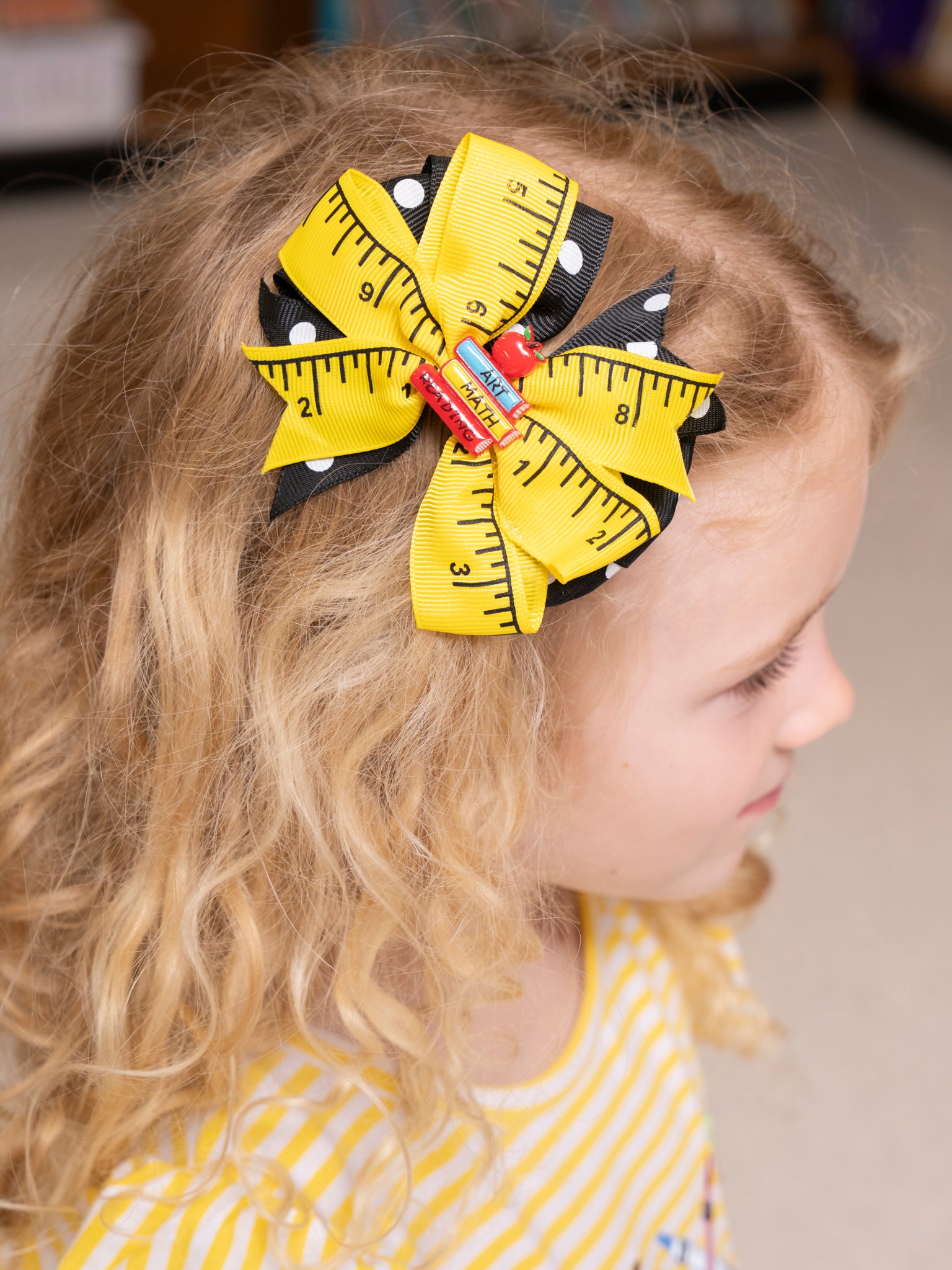 Measuring Success Ribbon Bow - Marie Nicole Clothing