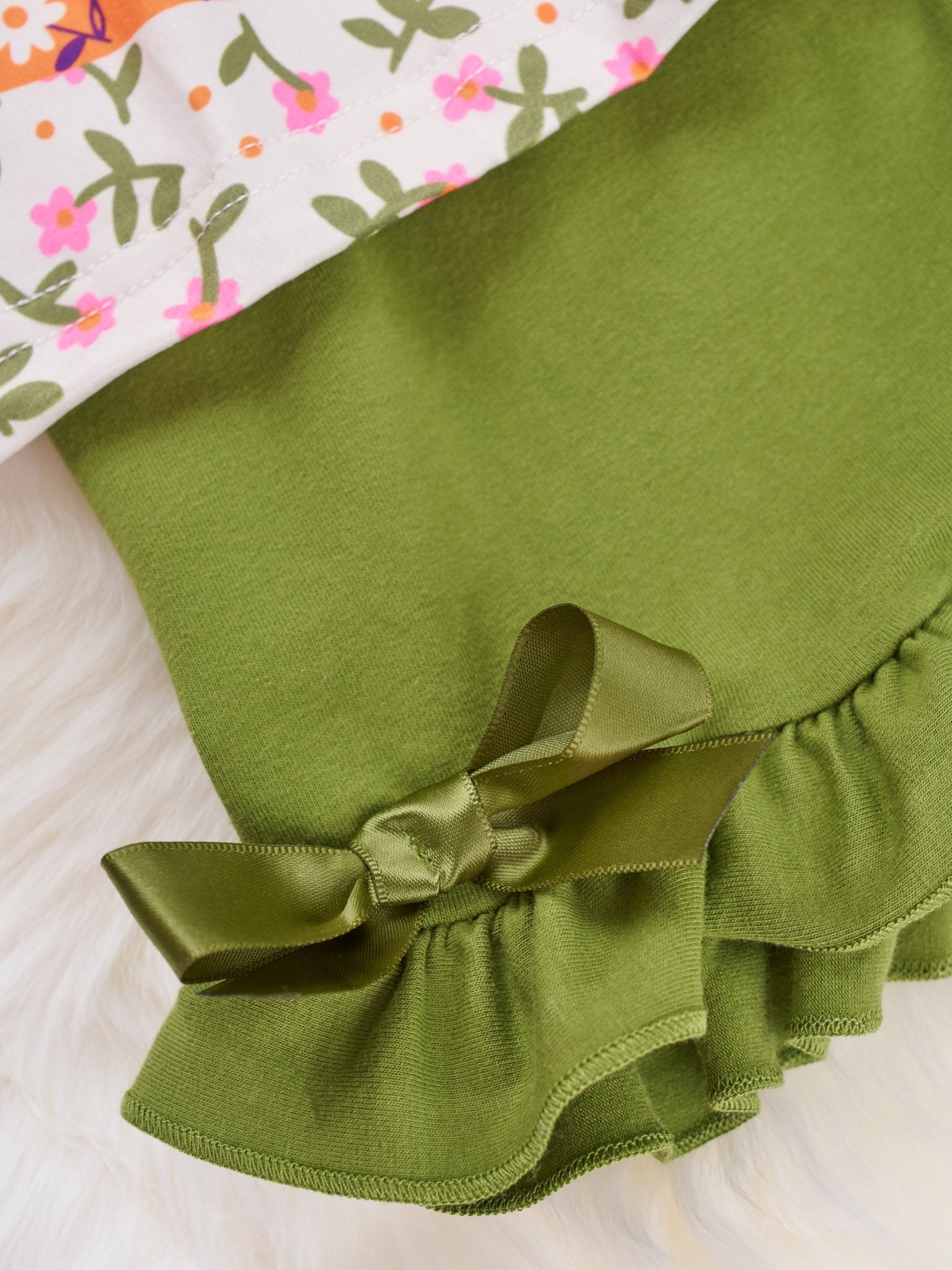 Geometric Floral Ruffle Outfit - Marie Nicole Clothing