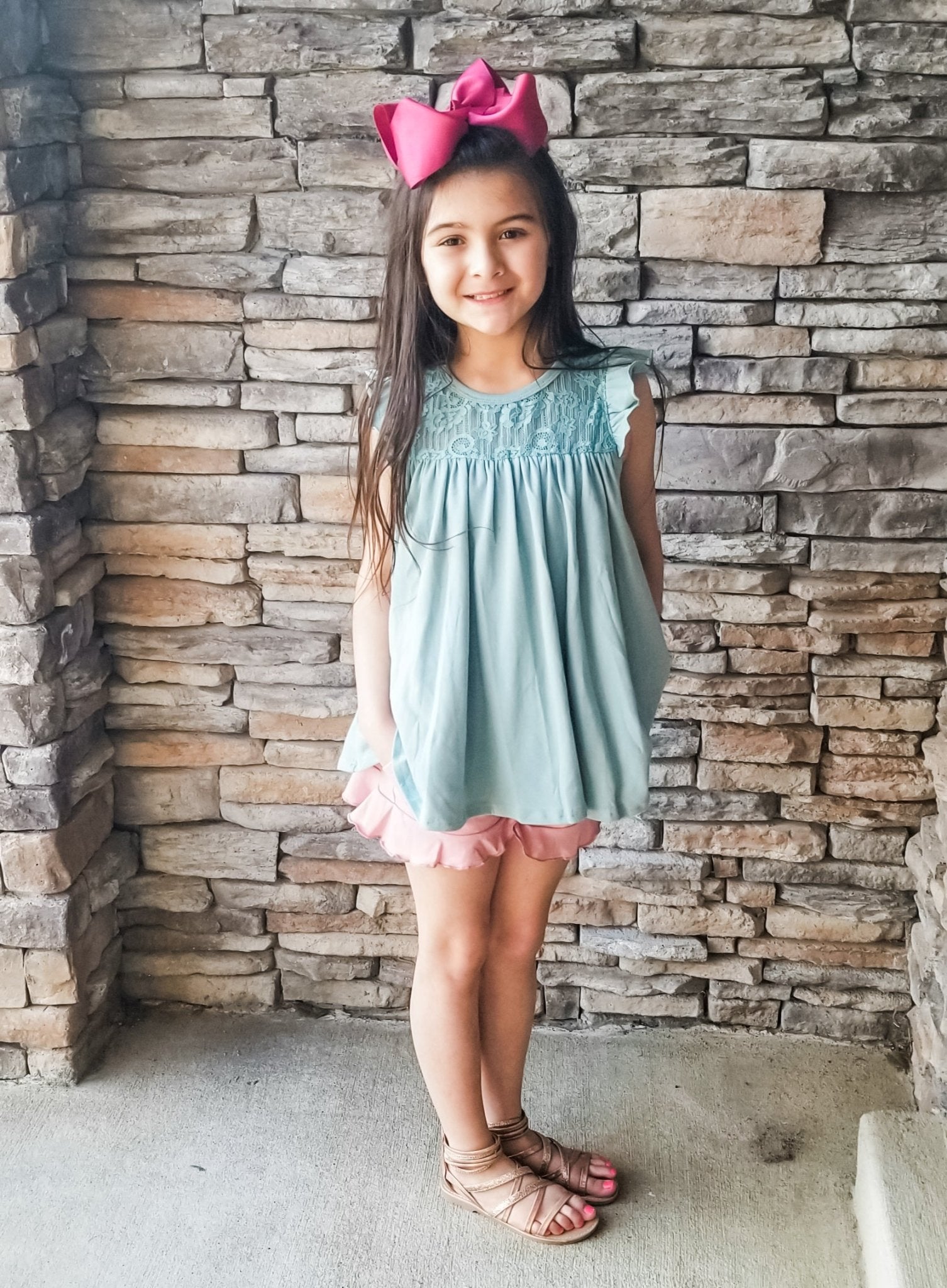 Pocket Ruffle Short - Mauve Pink - Marie Nicole Clothing
