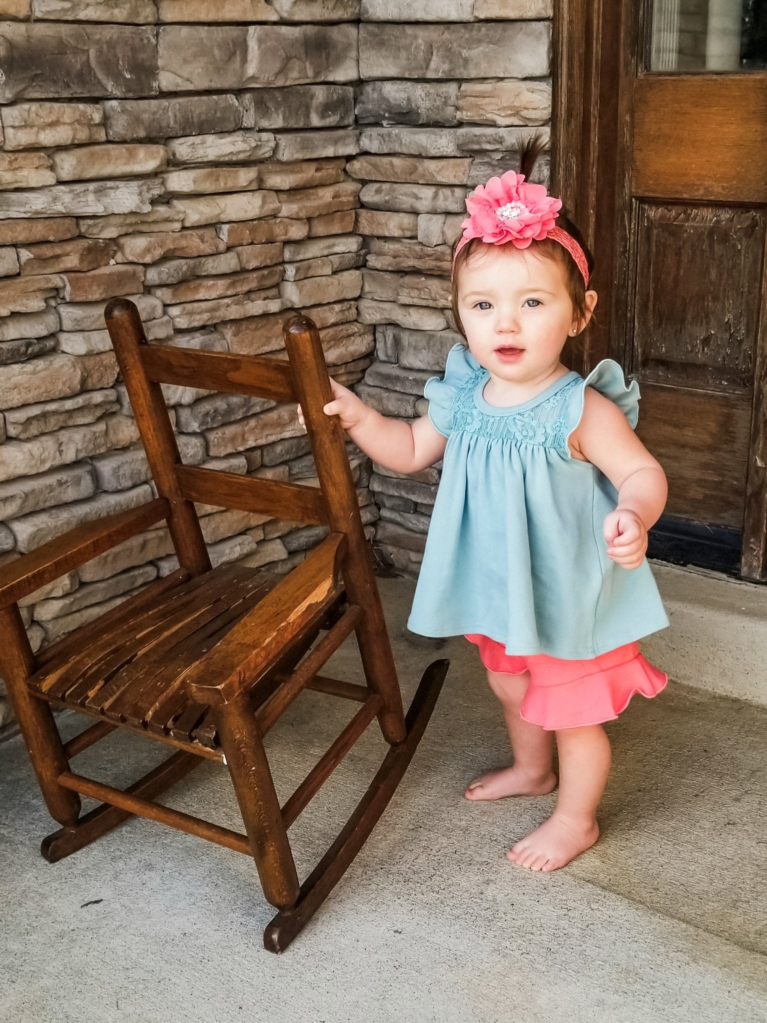Pocket Ruffle Short - Coral - Marie Nicole Clothing