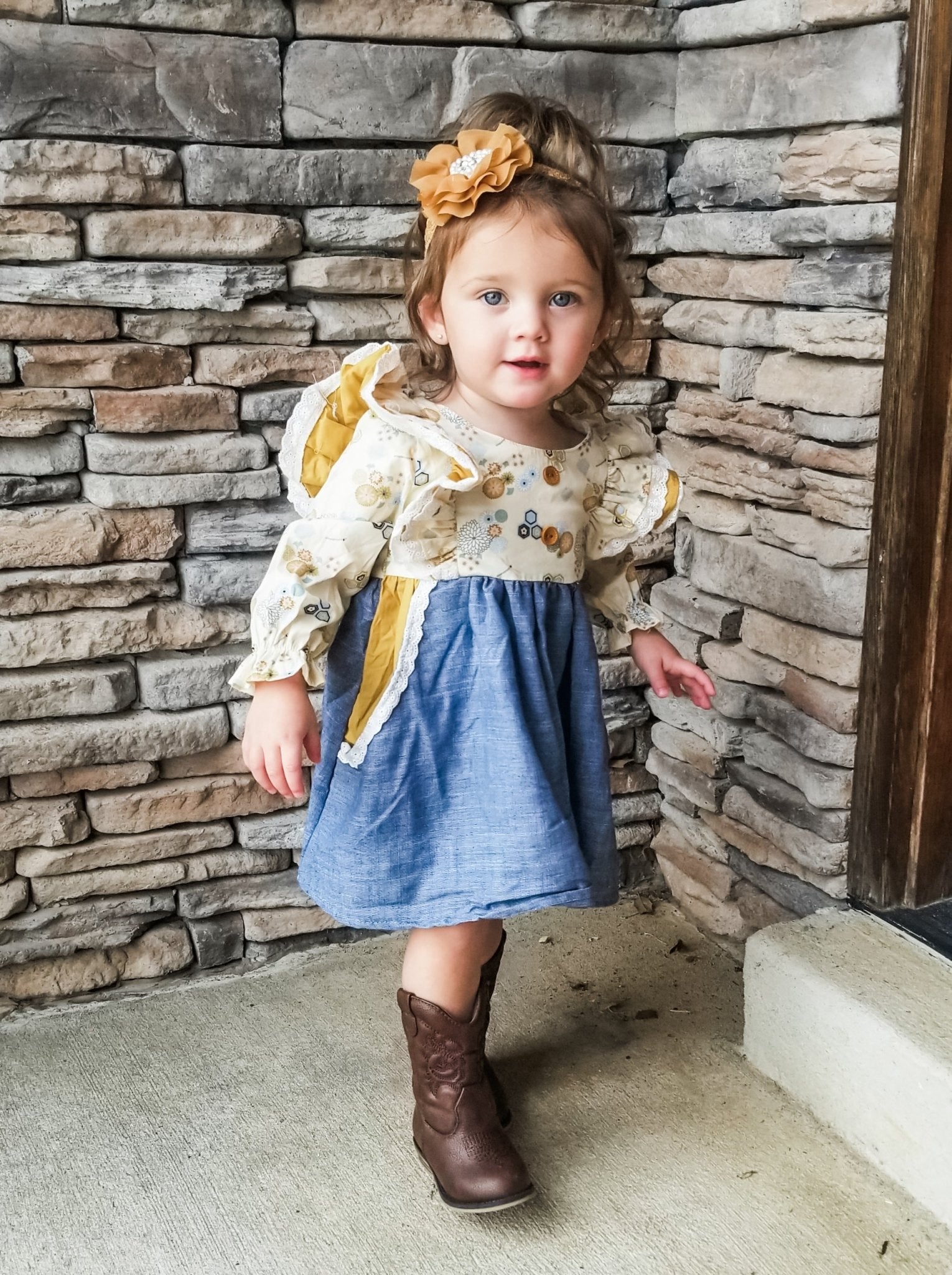 Pale Yellow Chambray Ruffle Pocket Dress - Marie Nicole Clothing