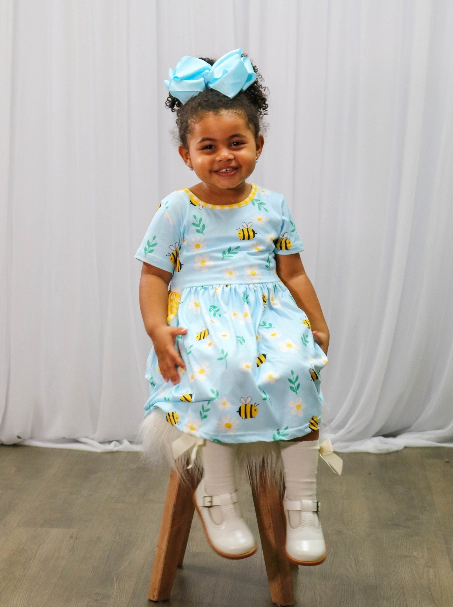 Bee & Daisy Dress - Marie Nicole Clothing