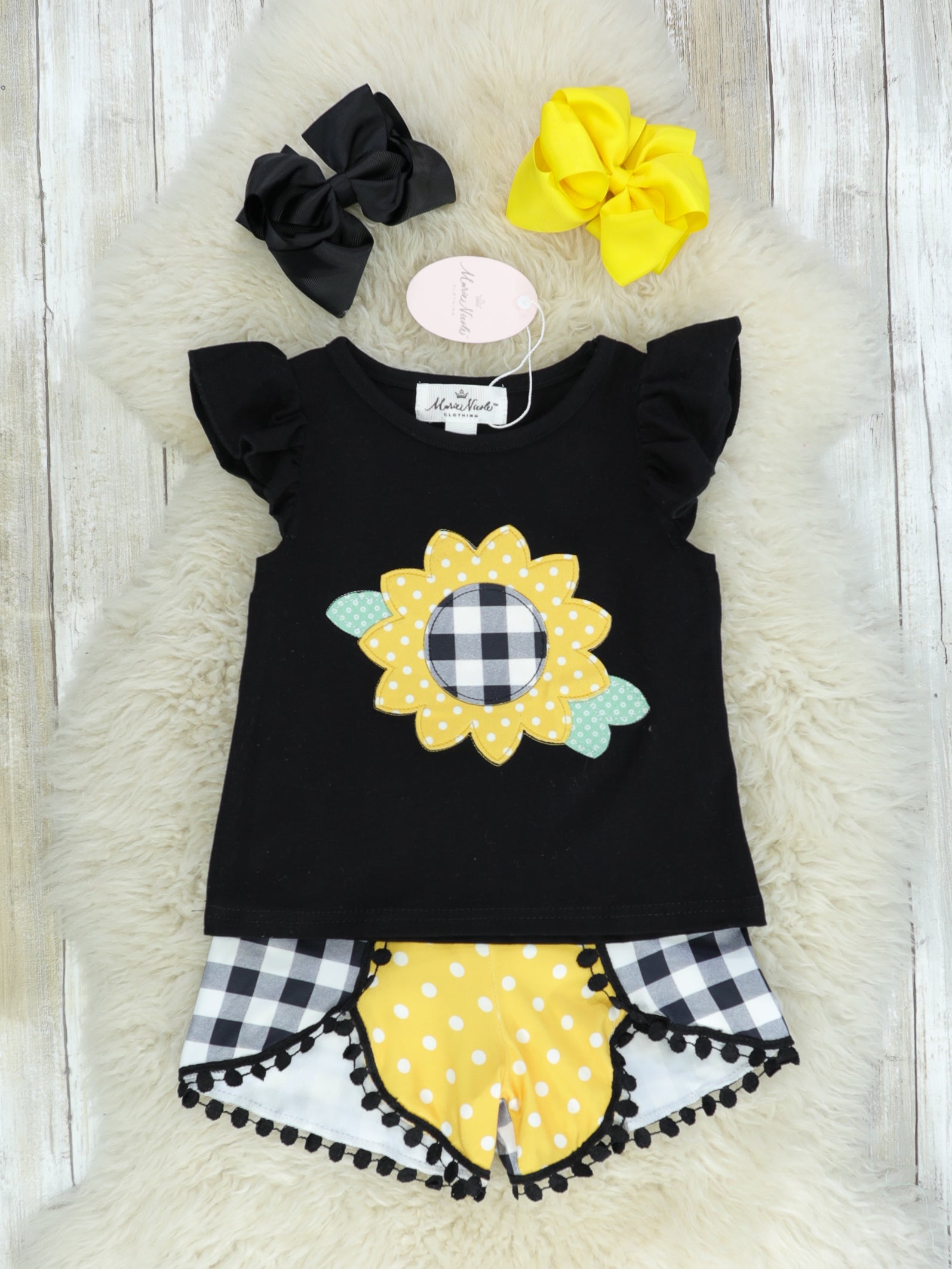 Buffalo Plaid Sunflower Shorts Outfit - Marie Nicole Clothing