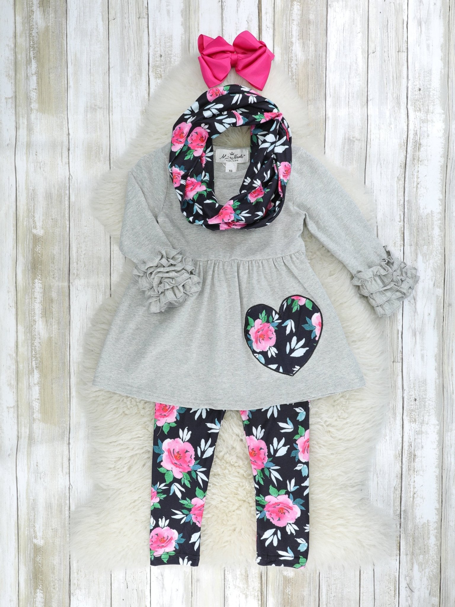 Rose Heart Icing Ruffle 3 - Piece Outfit - Marie Nicole Clothing