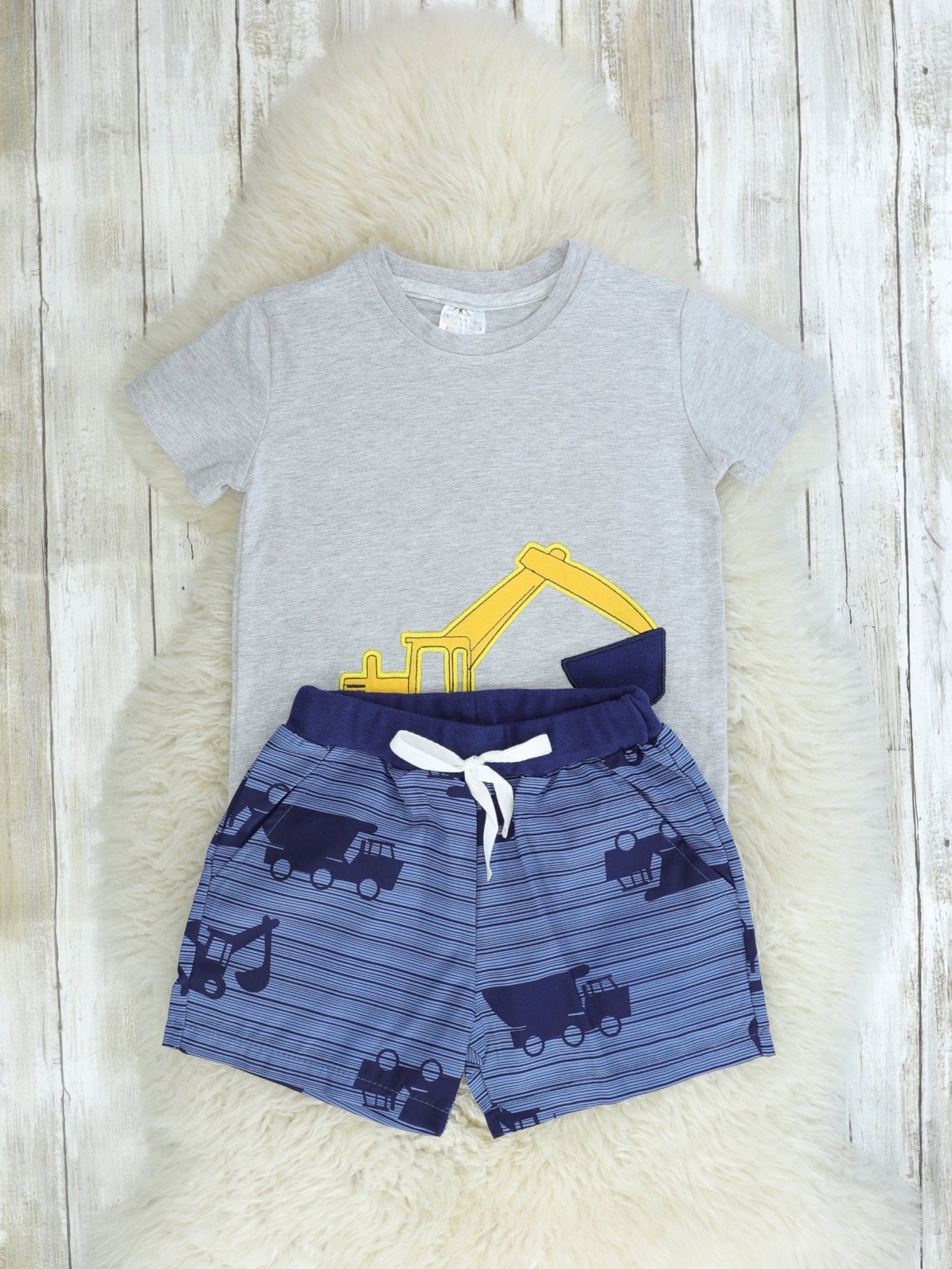 Grey Dozer Top & Shorts Outfit - Marie Nicole Clothing