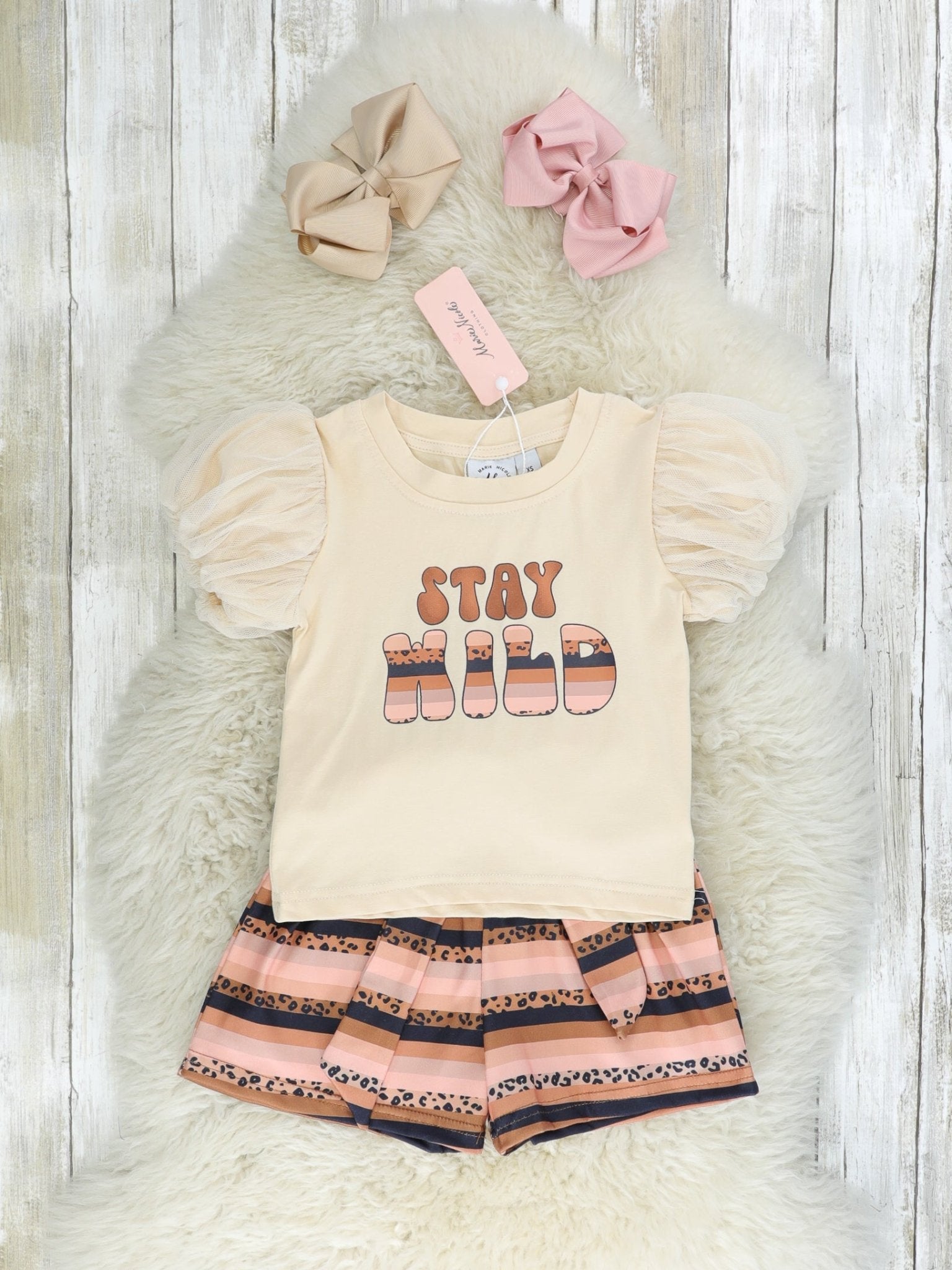 "Stay Wild" Leopard Shorts Outfit - Marie Nicole Clothing
