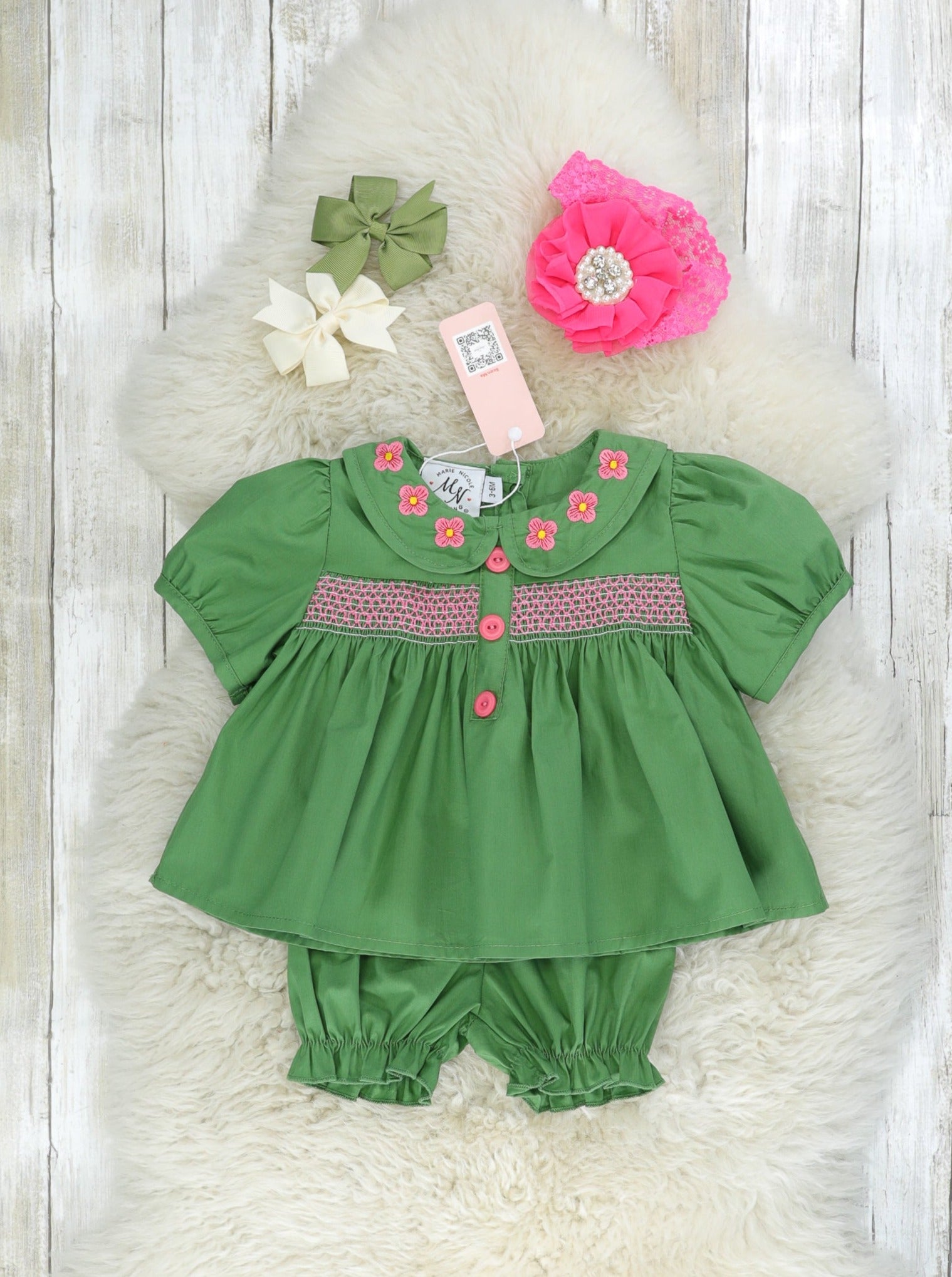 Green Smocked Vintage Flower Top & Bloomers Set - Marie Nicole Clothing