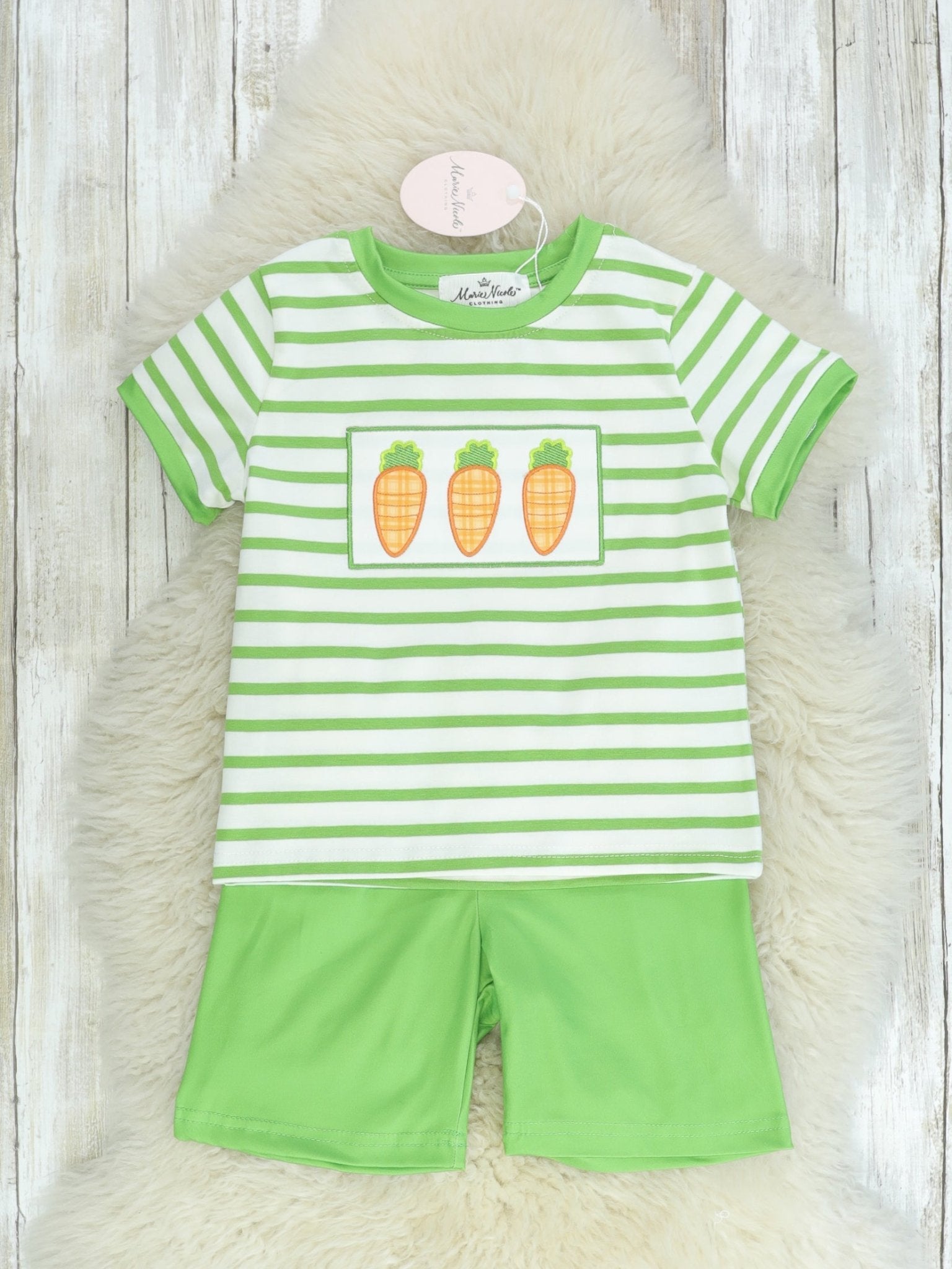 Green Carrot Shirt & Shorts Outfit - Marie Nicole Clothing