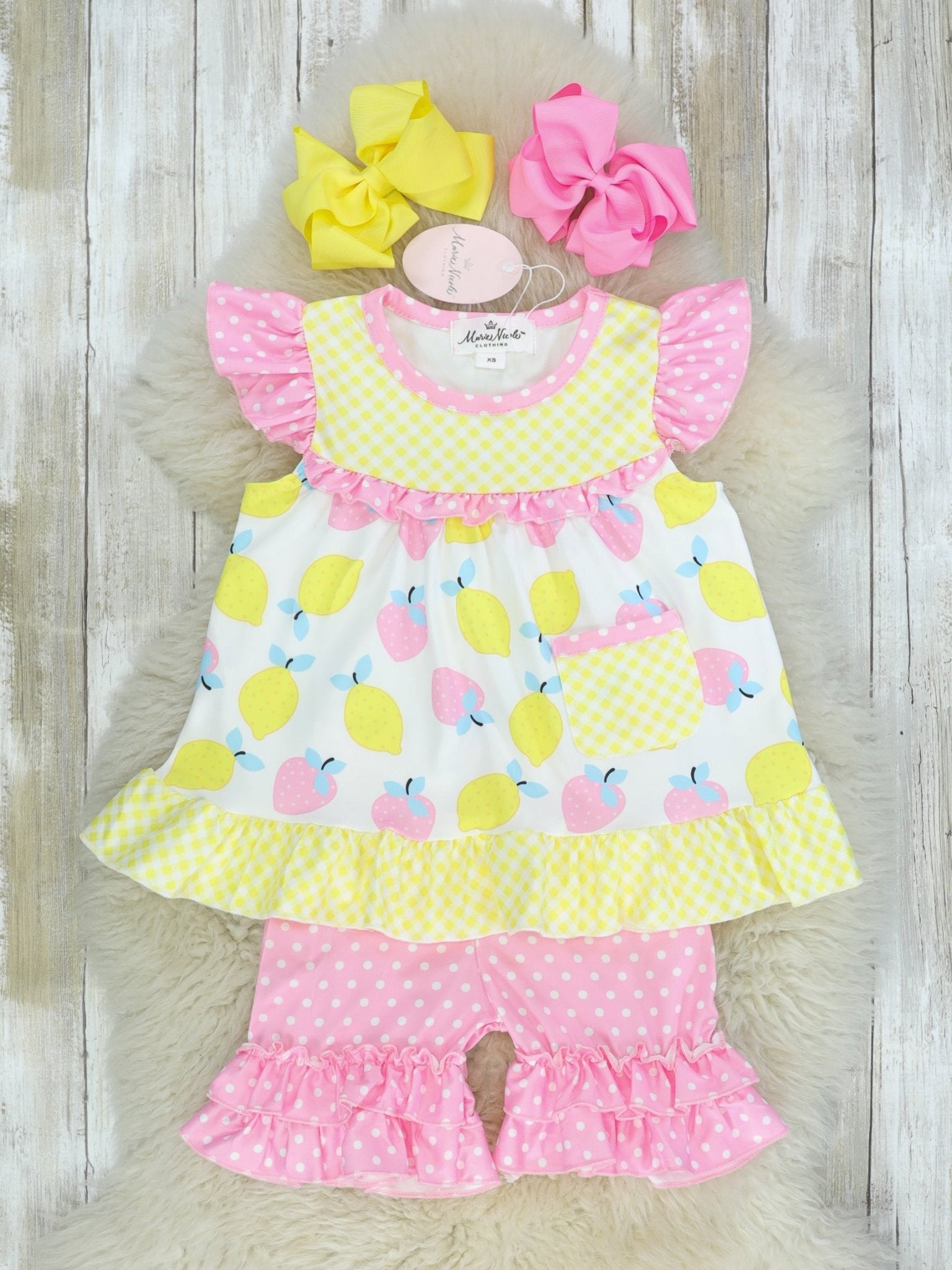 Strawberry Lemonade Ruffle Outfit - Marie Nicole Clothing