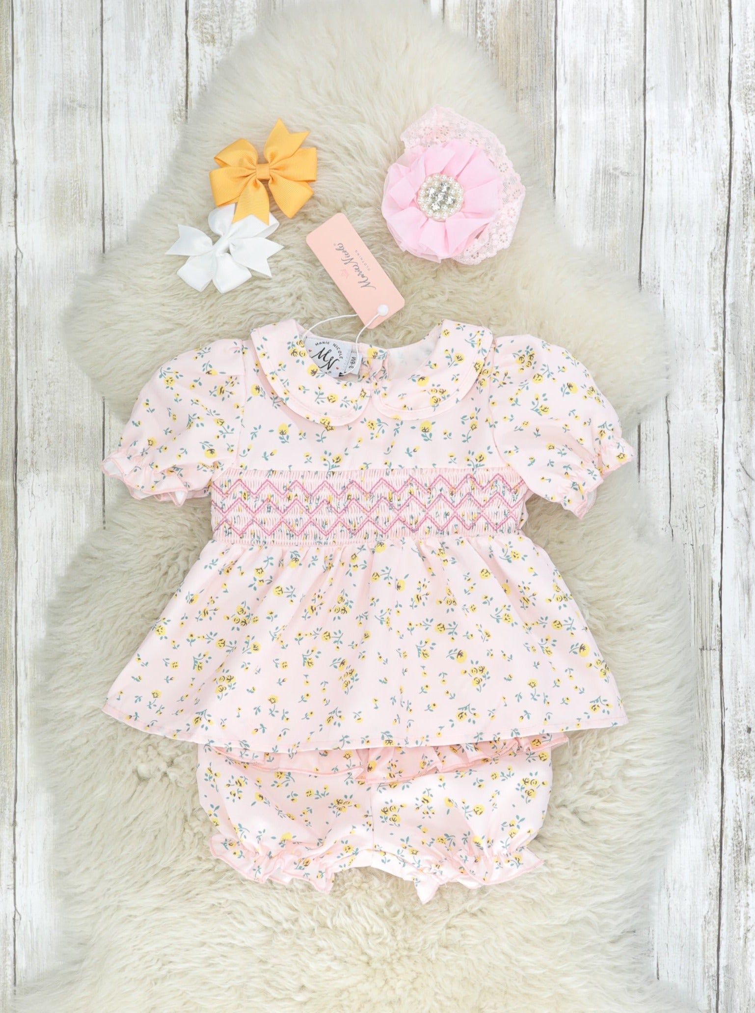 Baby Pink Smocked Floral Top & Bloomers Outfit - Marie Nicole Clothing