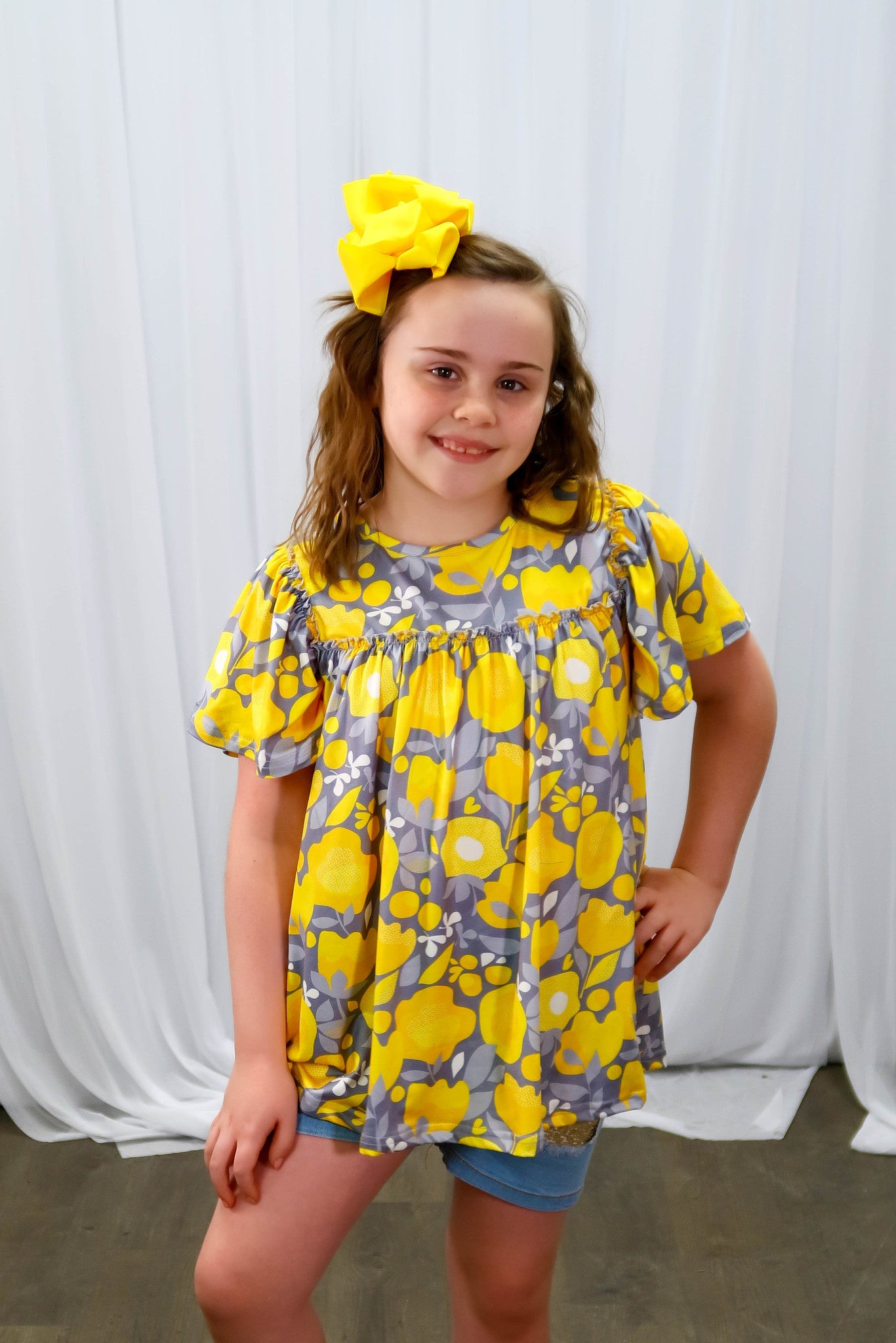 Lemon Ruffle Top & Distressed Denim Outfit - Marie Nicole Clothing
